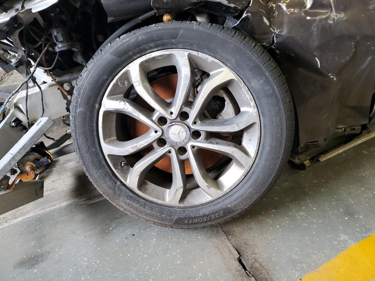 2016 Mercedes-benz C 300 4matic Коричневый vin: 55SWF4KB1GU120513 Damage: Left Front Wheel, Curb Rash, > 12 Inches