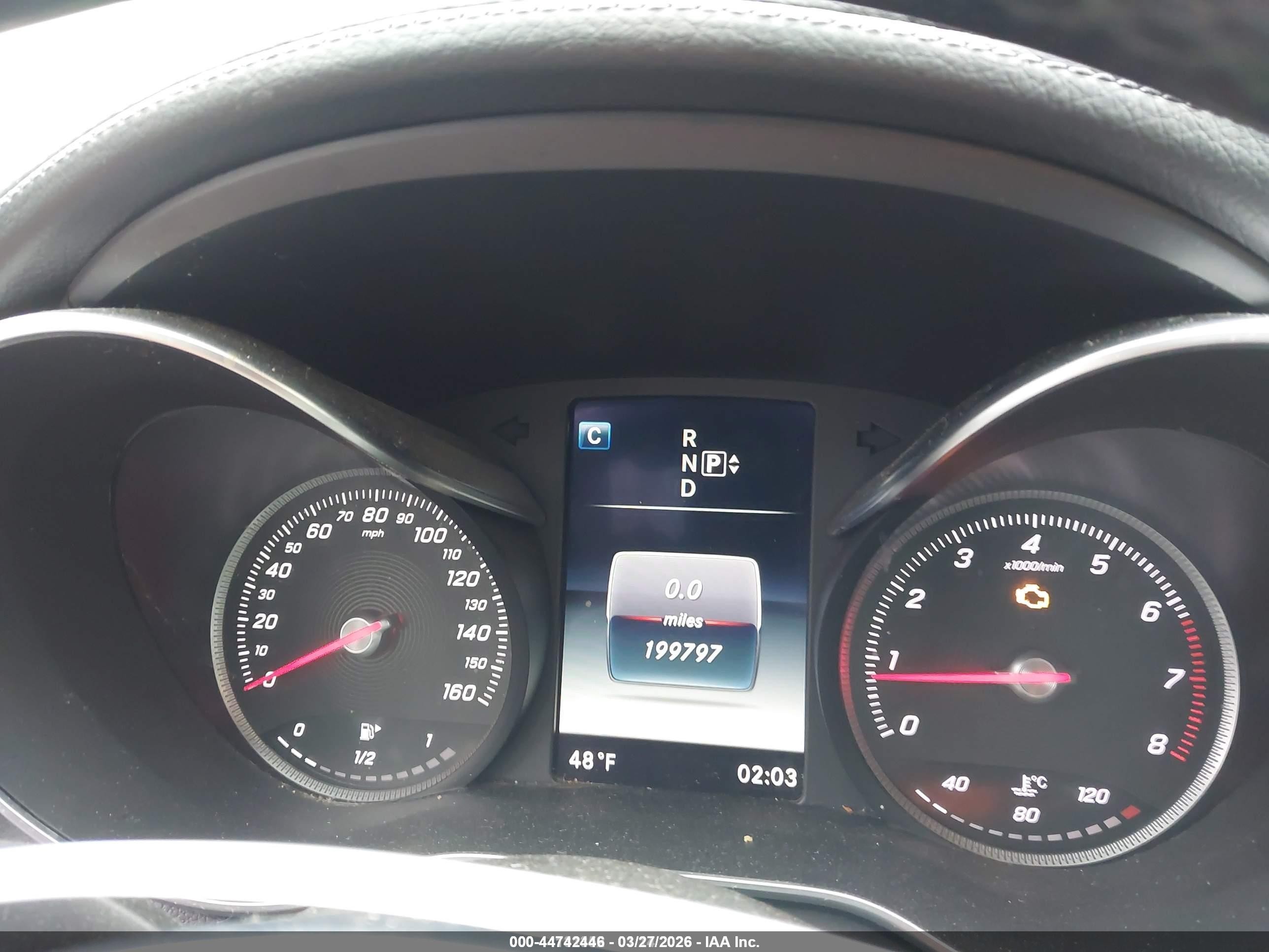 2015 Mercedes-benz C 300 Sport 4matic Серебряный vin: 55SWF4KB2FU002887