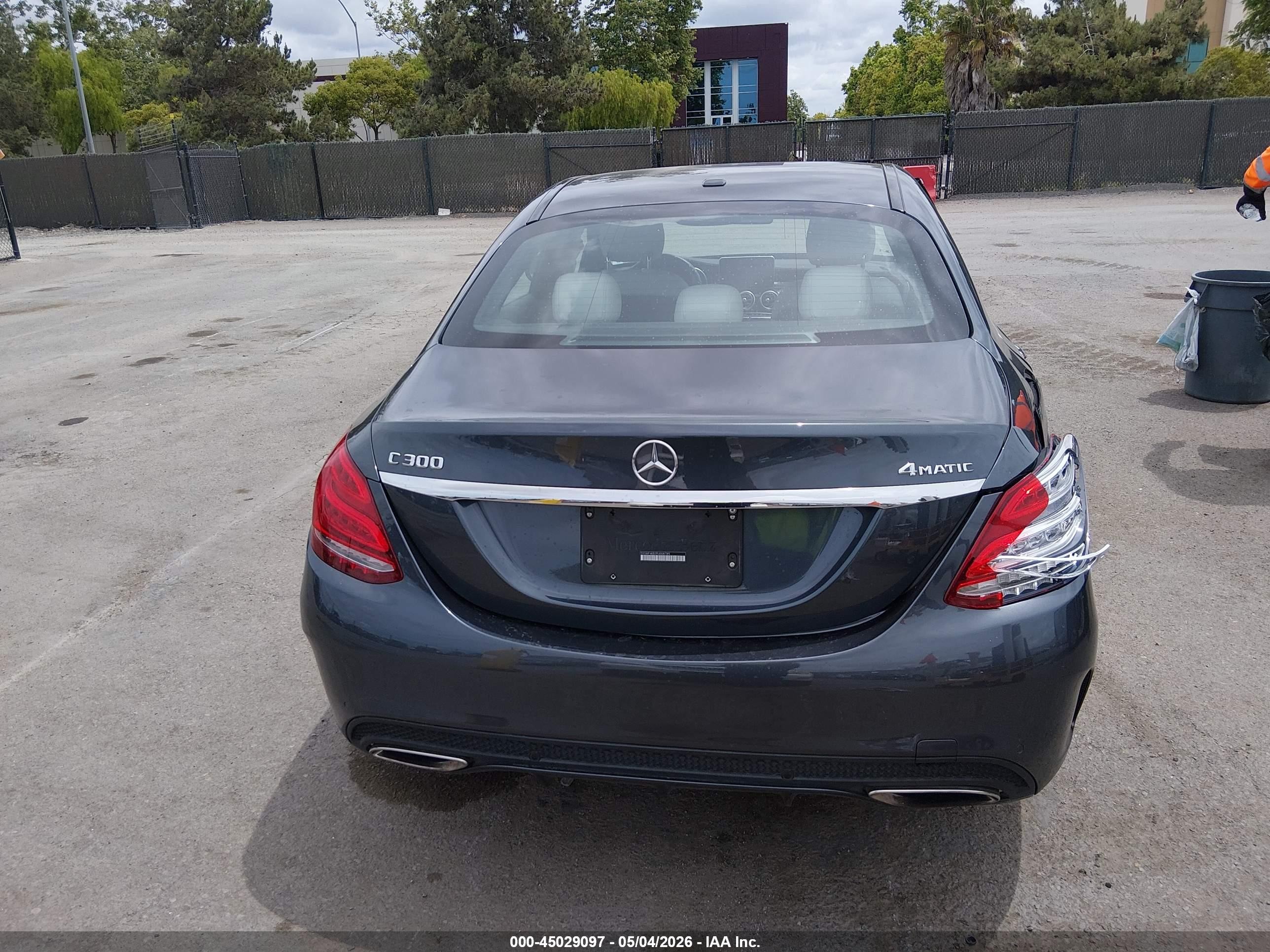 2015 Mercedes-benz C 300 Sport 4matic Gray vin: 55SWF4KB2FU008785