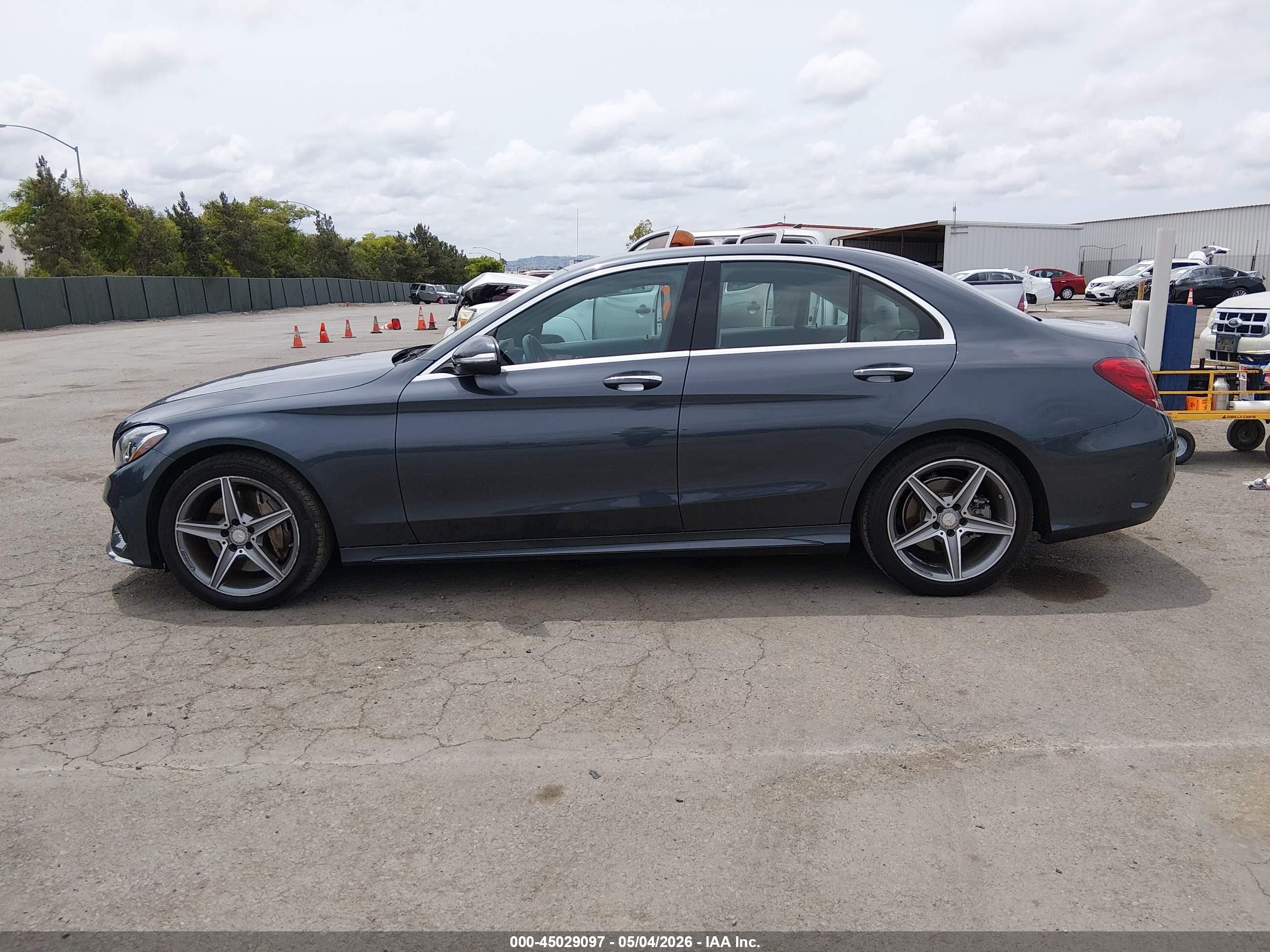 2015 Mercedes-benz C 300 Sport 4matic Gray vin: 55SWF4KB2FU008785
