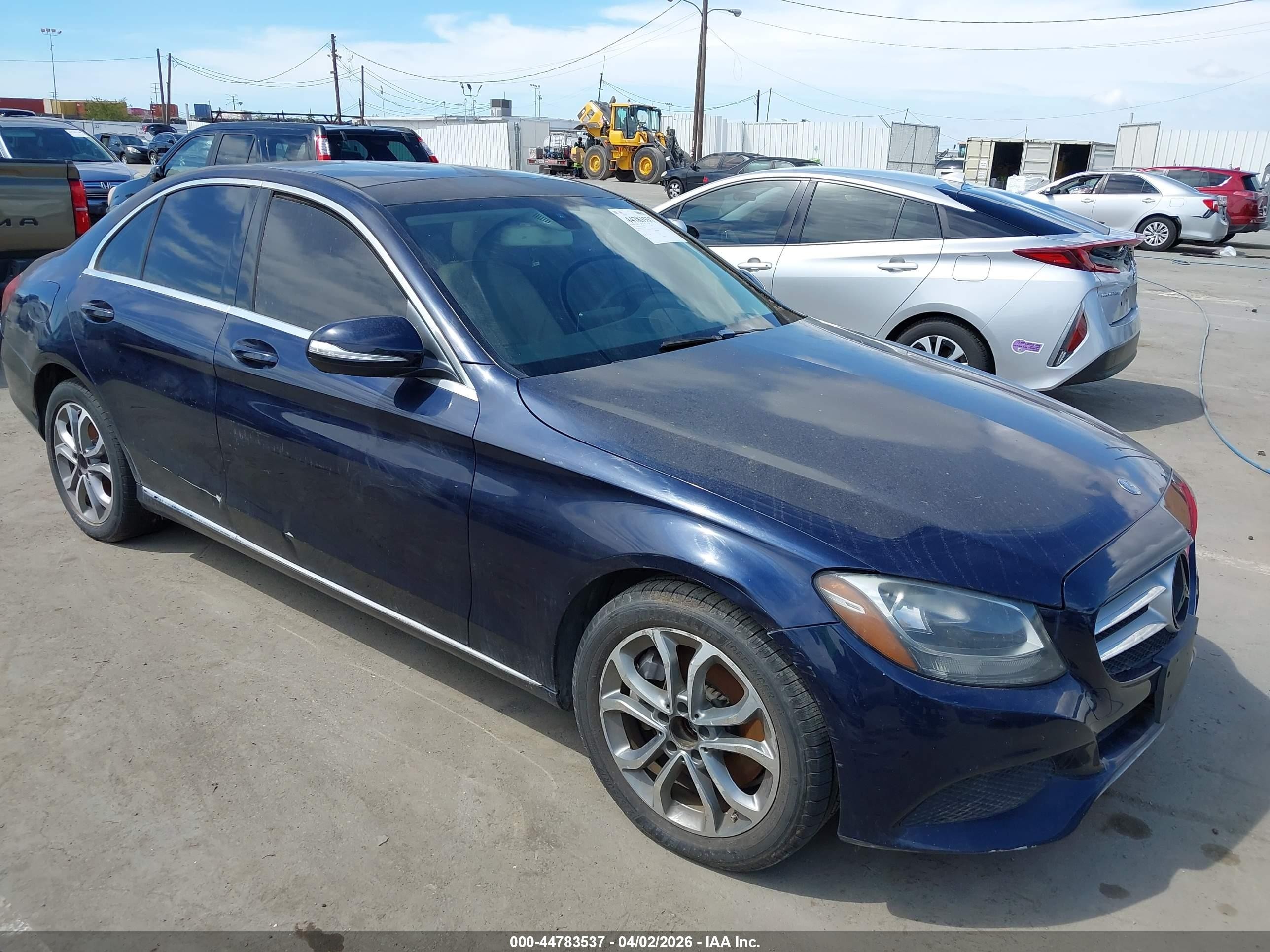 2015 Mercedes-benz C 300 4matic/luxury 4matic/sport 4matic Dark Blue vin: 55SWF4KB2FU032603