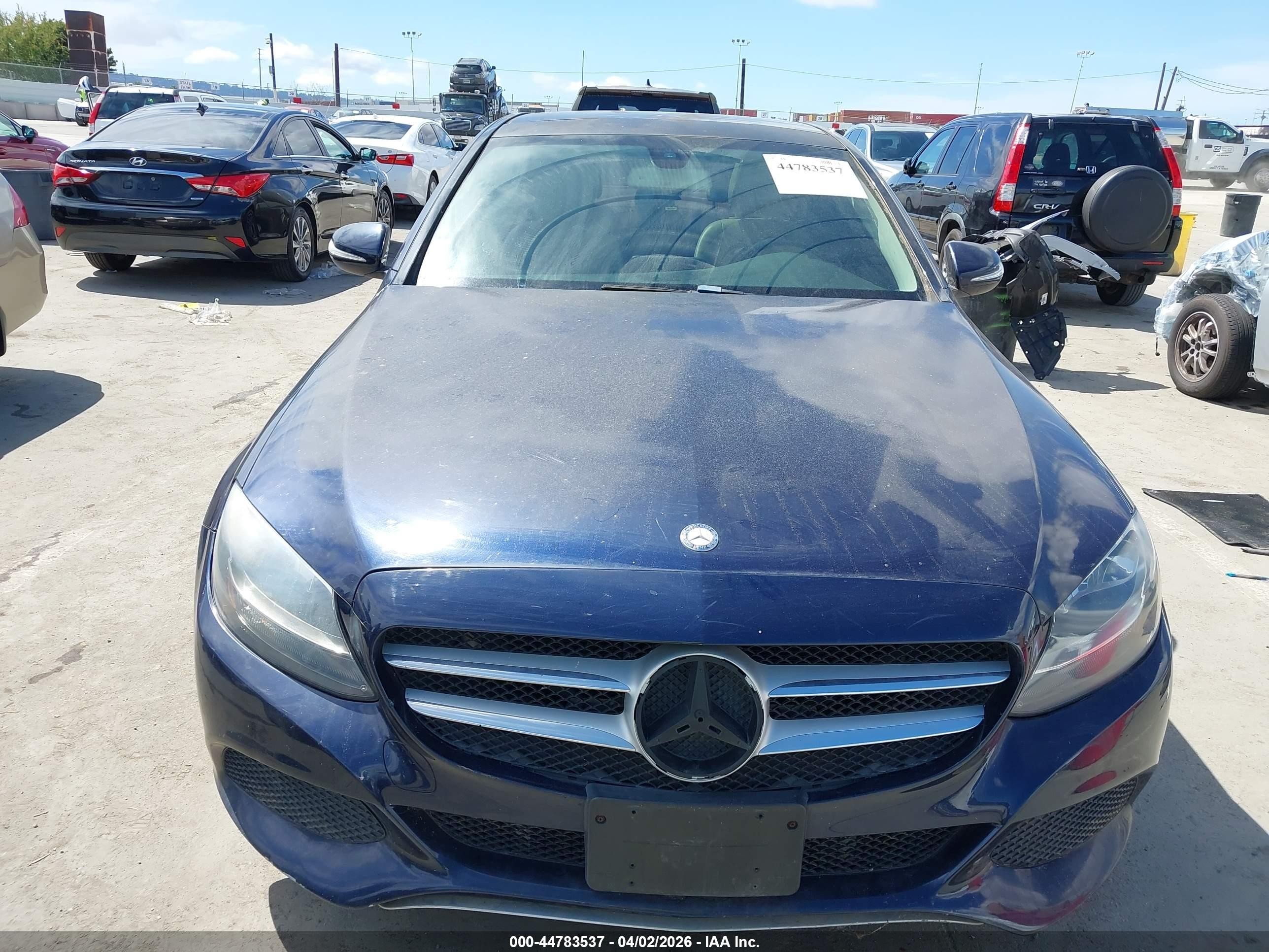 2015 Mercedes-benz C 300 4matic/luxury 4matic/sport 4matic Dark Blue vin: 55SWF4KB2FU032603