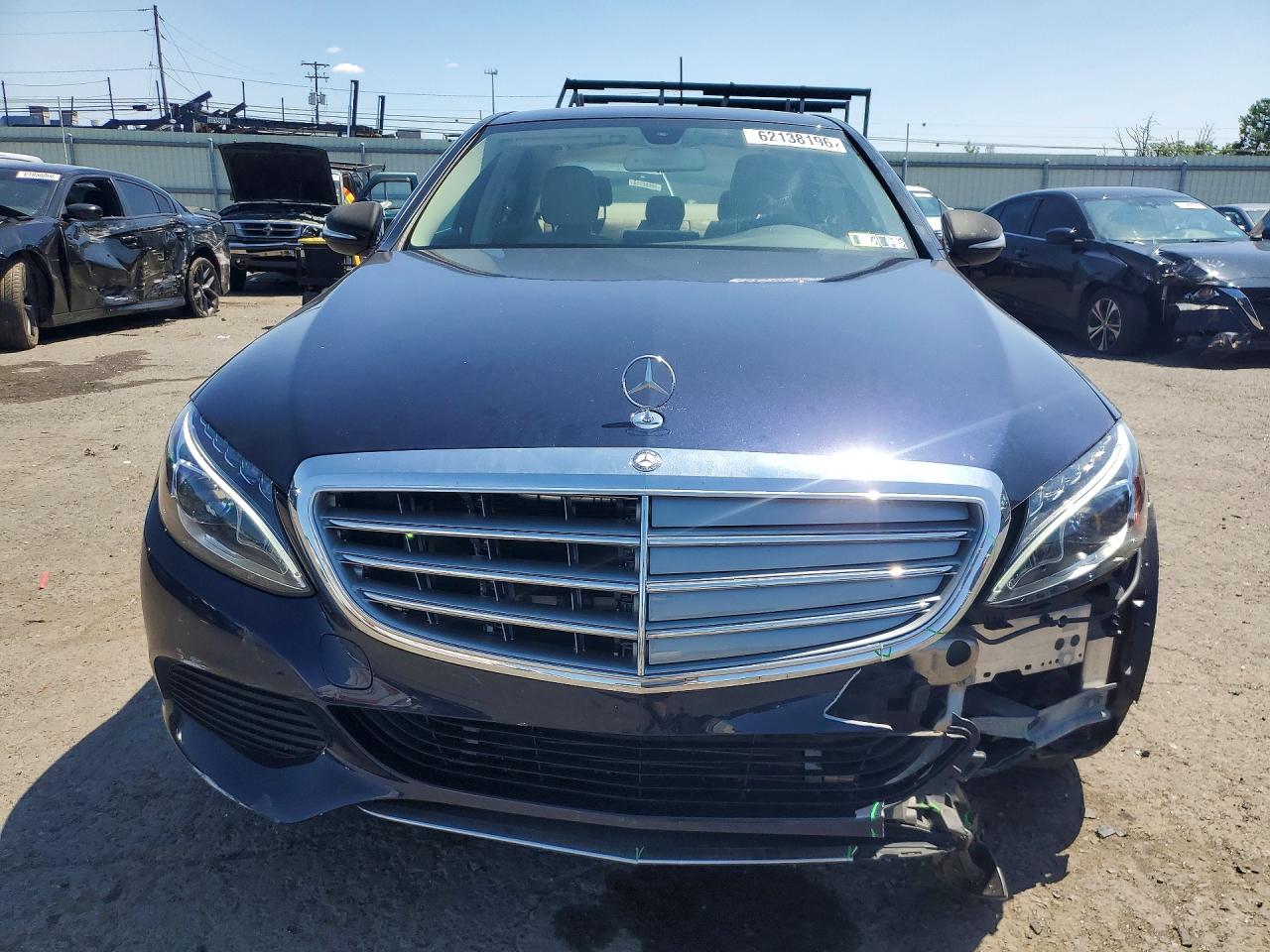 2015 Mercedes-benz C 300 4matic Синий vin: 55SWF4KB2FU038918