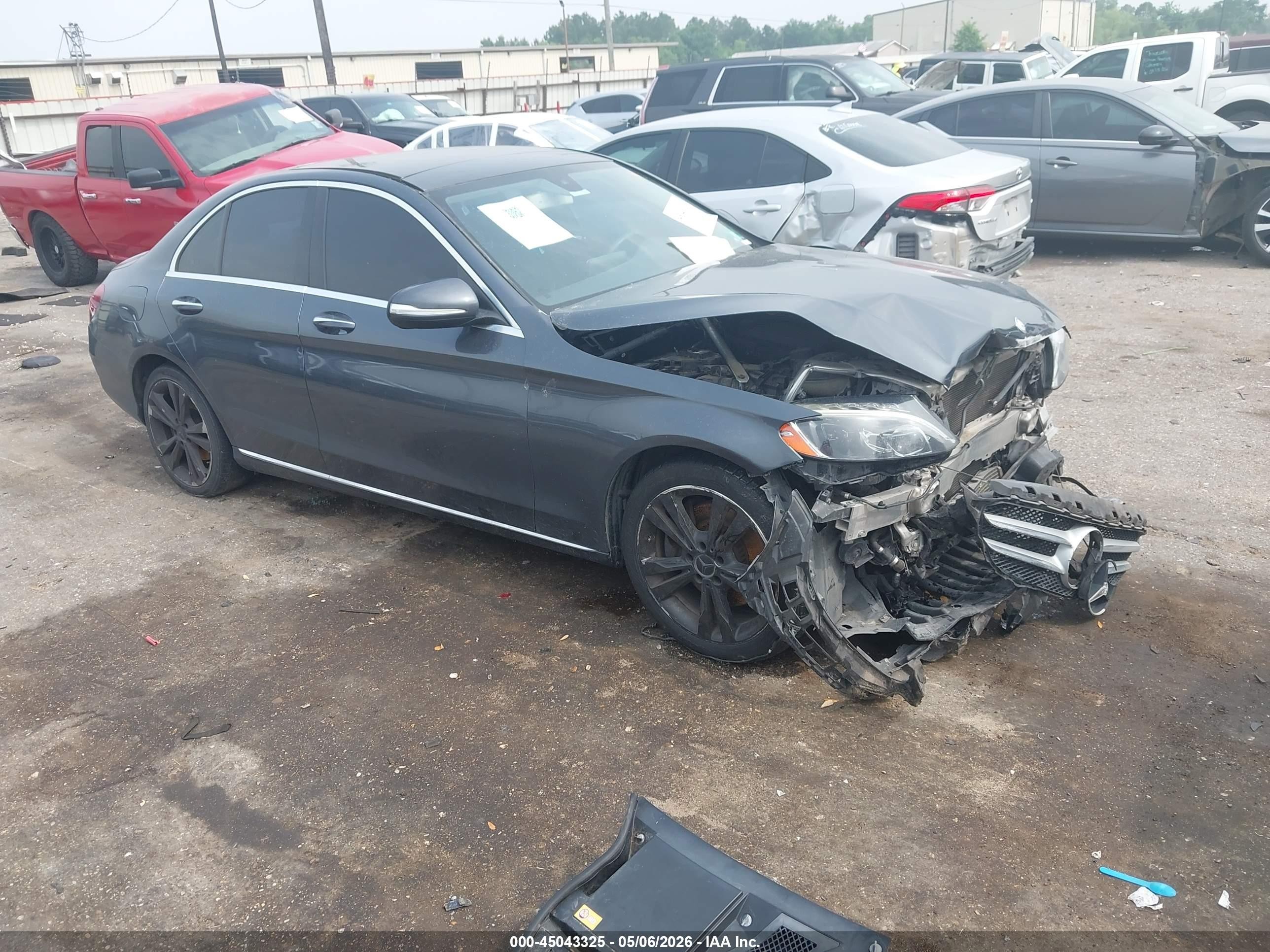 2015 Mercedes-benz C 300 4matic Gray vin: 55SWF4KB2FU049370