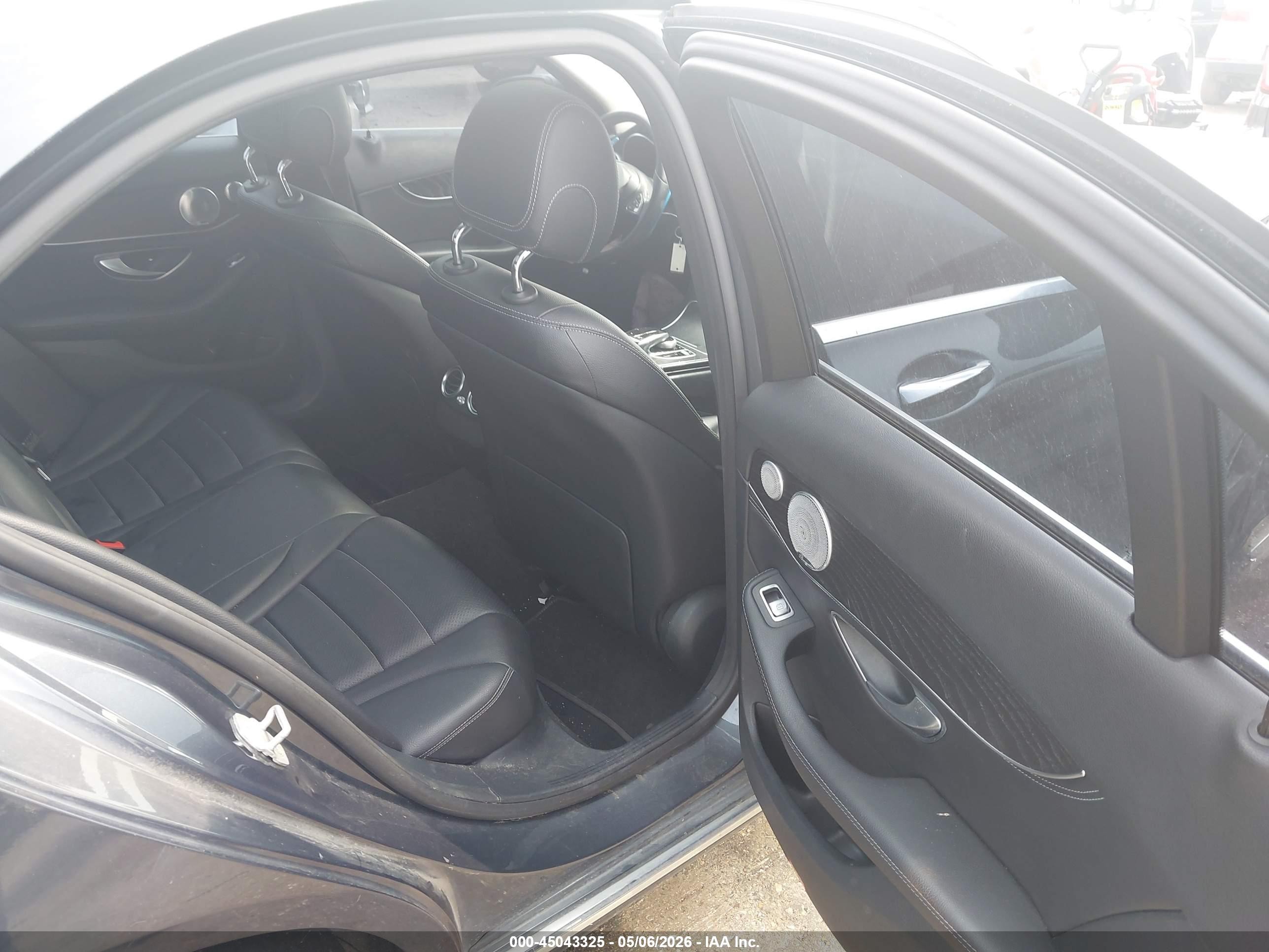 2015 Mercedes-benz C 300 4matic Gray vin: 55SWF4KB2FU049370