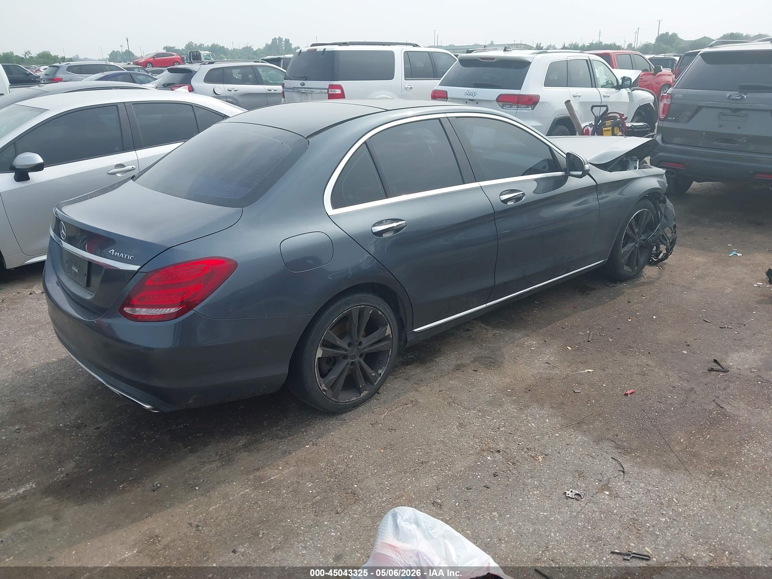 2015 Mercedes-benz C 300 4matic Gray vin: 55SWF4KB2FU049370
