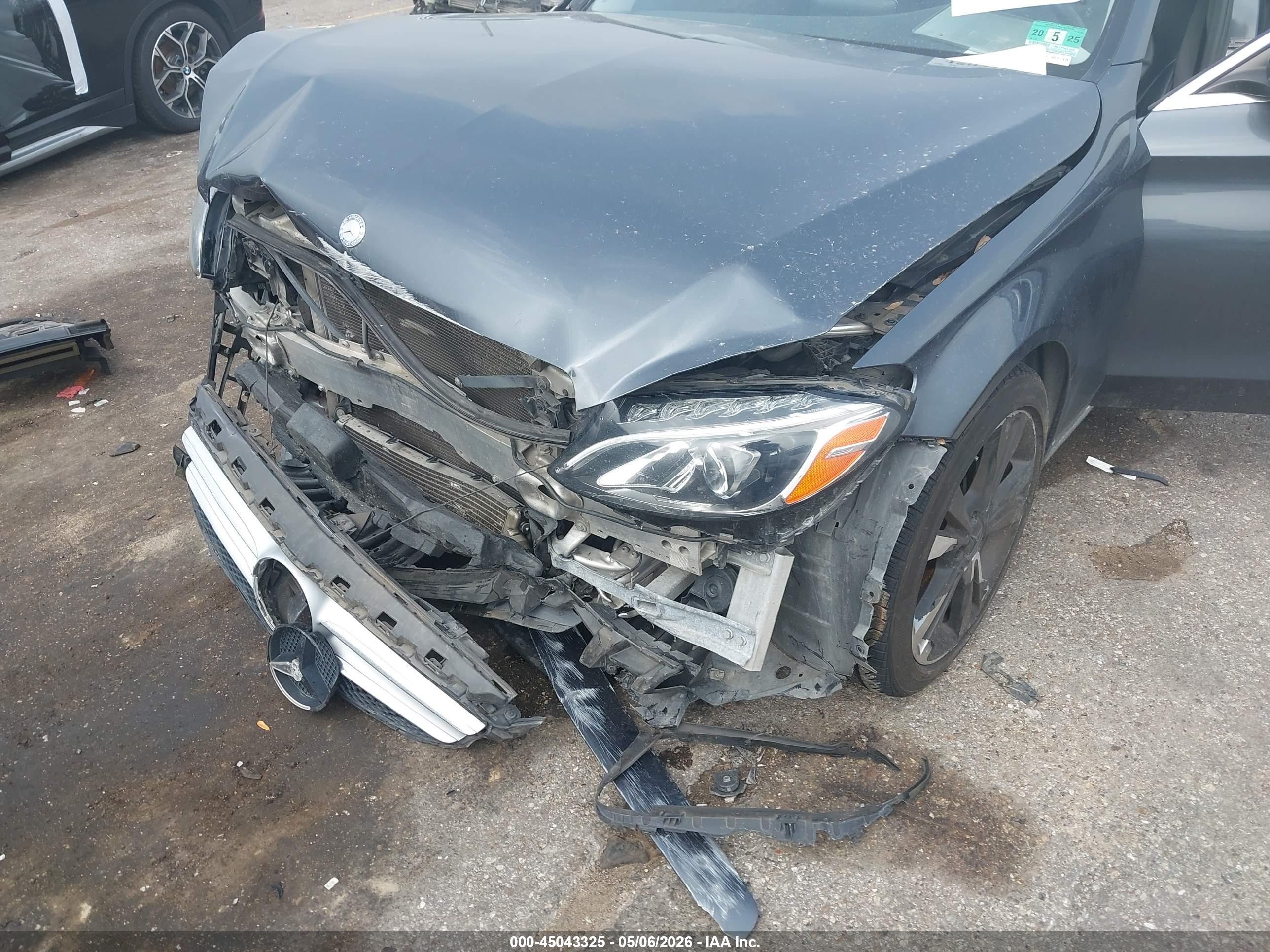 2015 Mercedes-benz C 300 4matic Gray vin: 55SWF4KB2FU049370