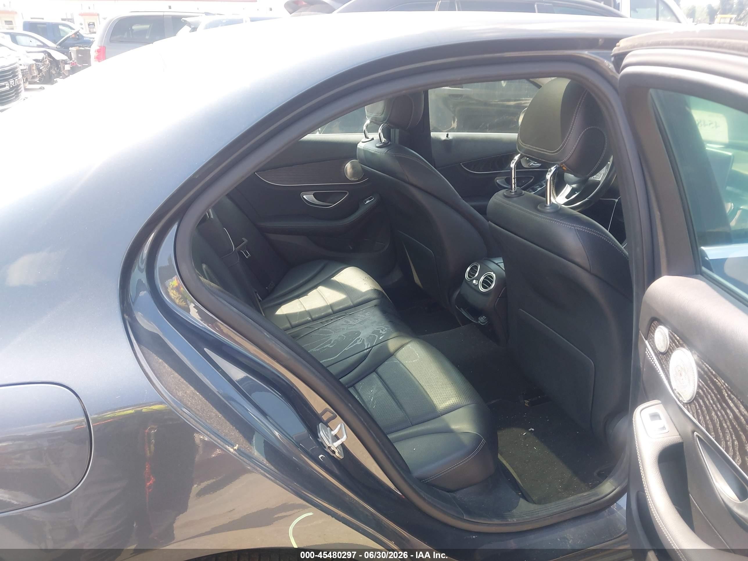 2015 Mercedes-benz C 300 4matic Gray vin: 55SWF4KB2FU076505
