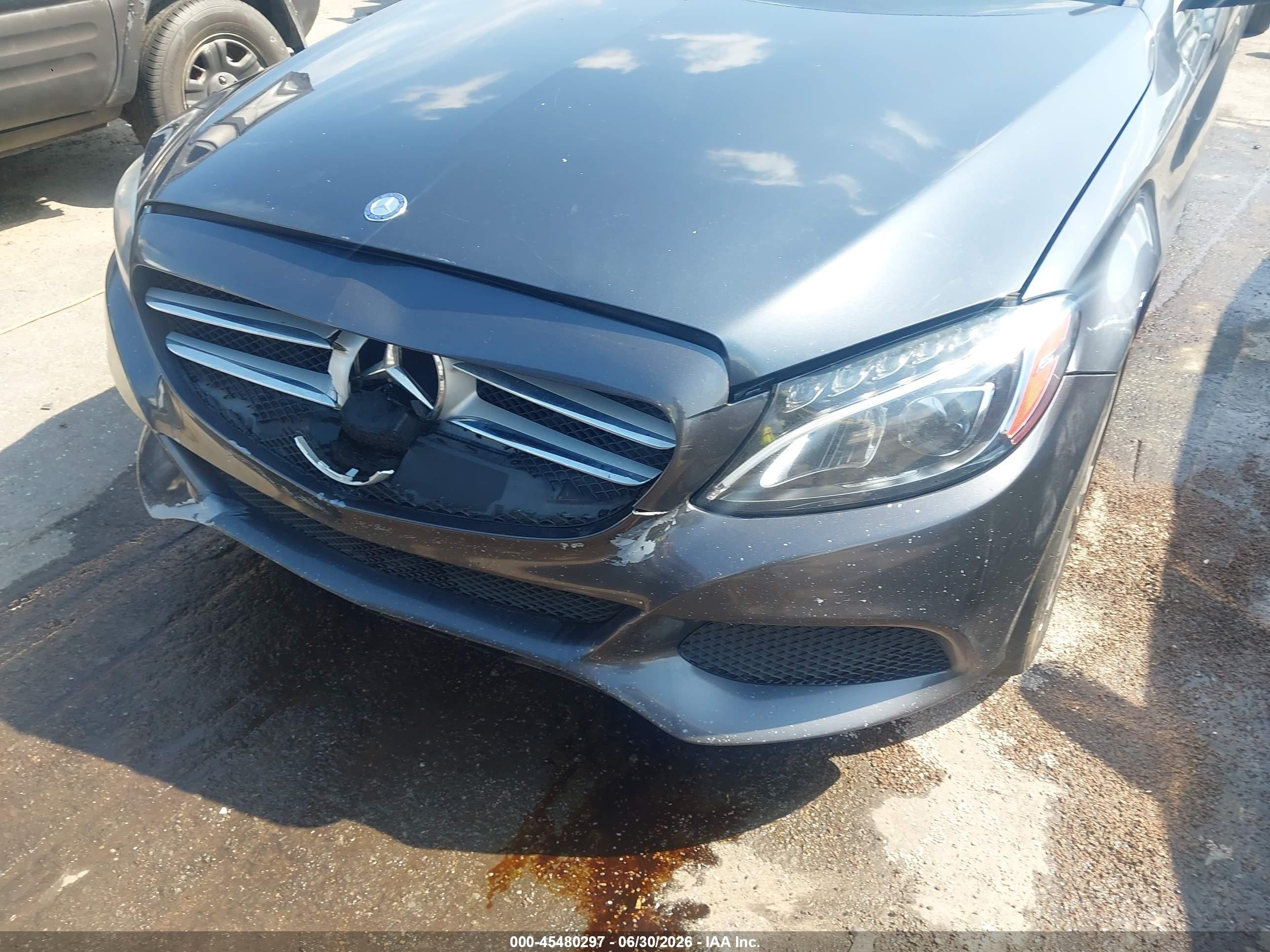 2015 Mercedes-benz C 300 4matic Gray vin: 55SWF4KB2FU076505