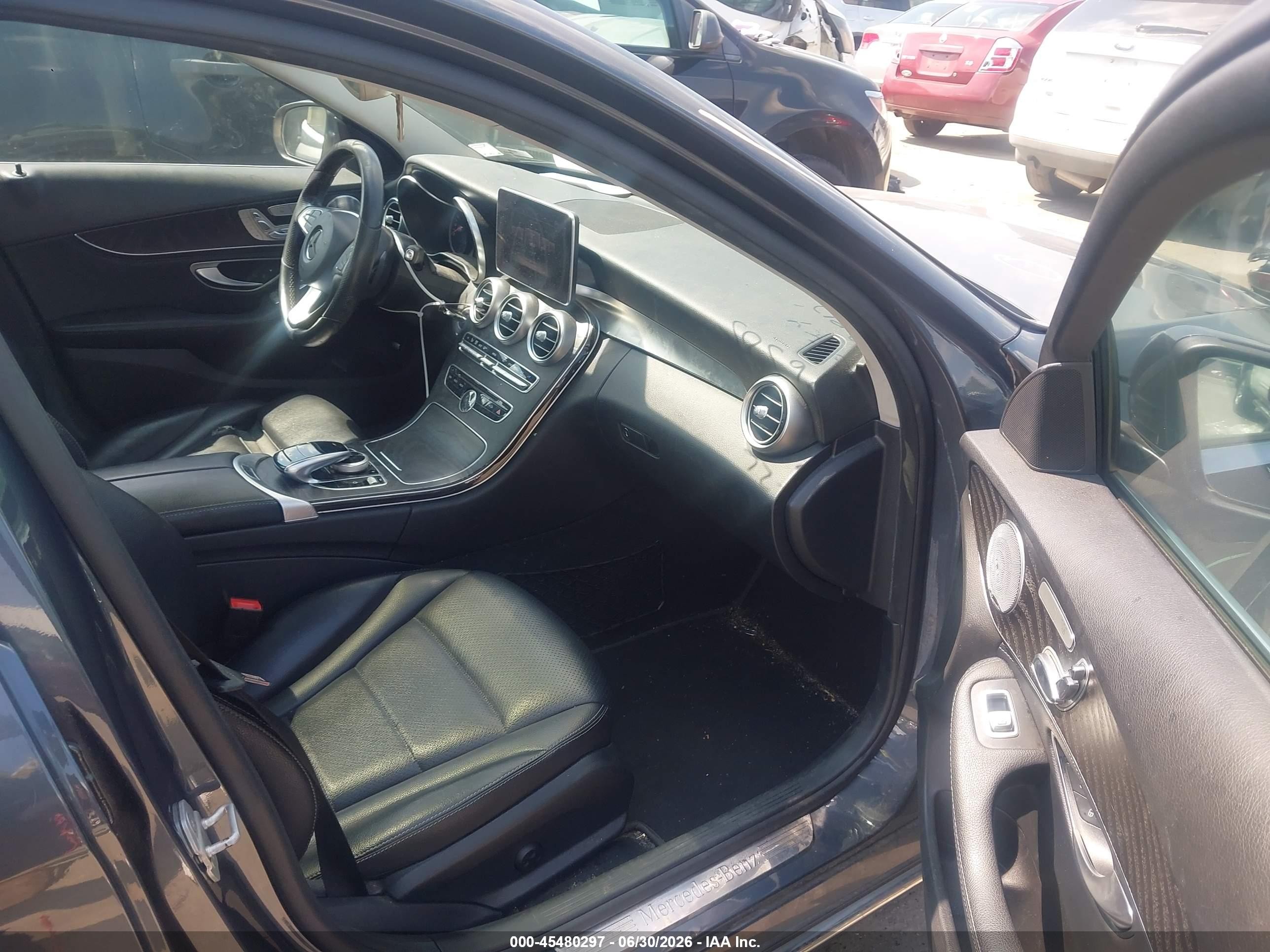 2015 Mercedes-benz C 300 4matic Gray vin: 55SWF4KB2FU076505