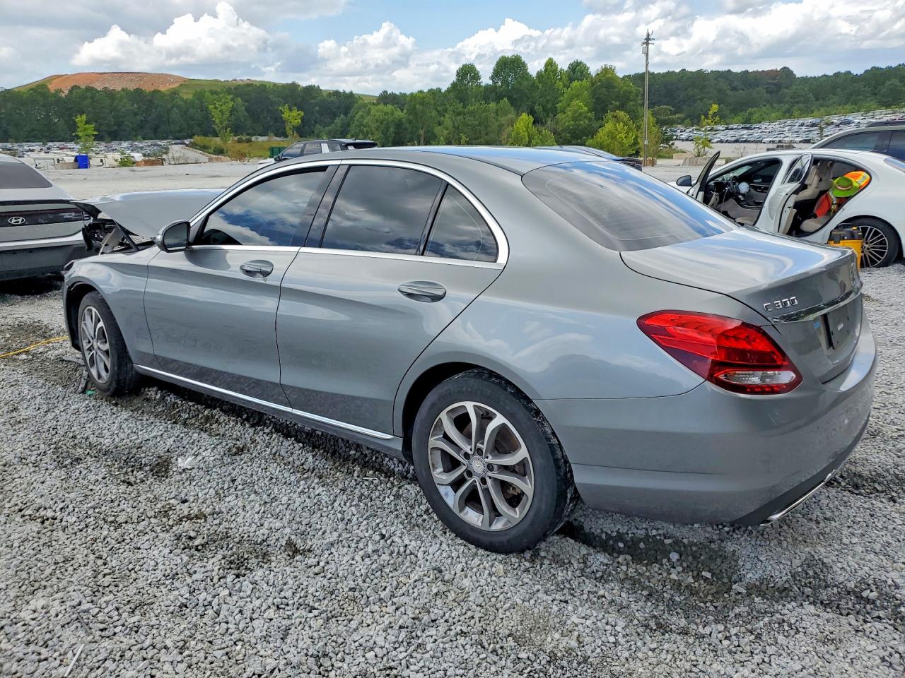 2015 Mercedes-benz C 300 4matic Silver vin: 55SWF4KB2FU080585