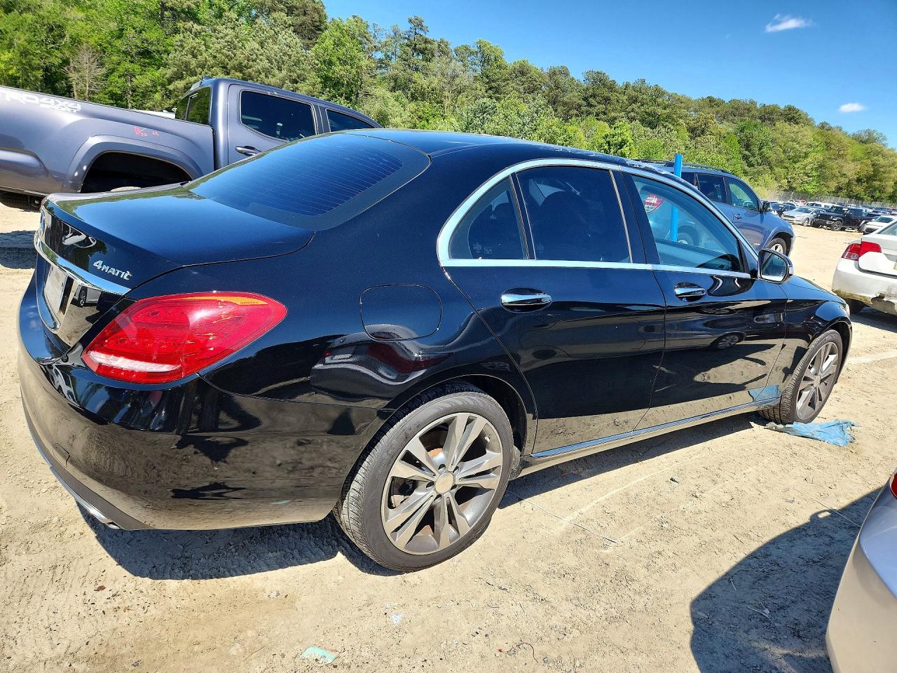 2015 Mercedes-benz C 300 4matic Black vin: 55SWF4KB3FU003062
