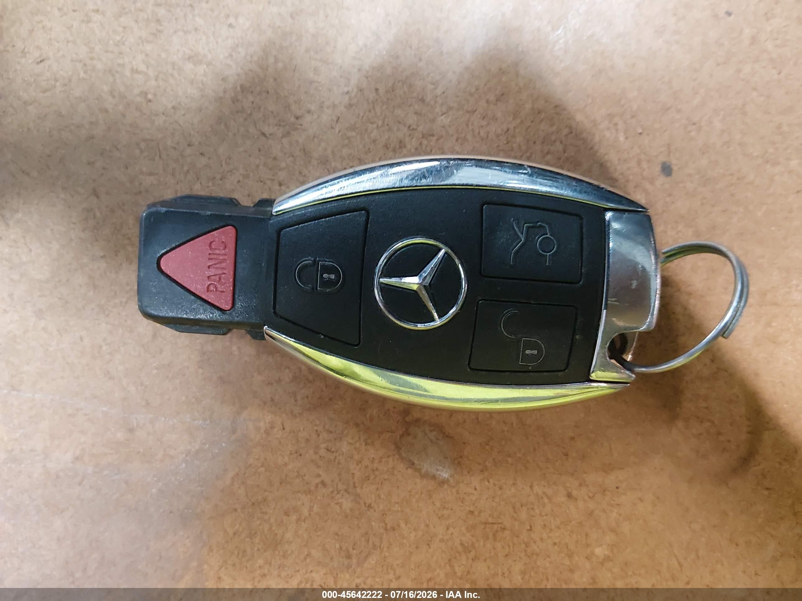 2015 Mercedes-benz C 300 4matic Silver vin: 55SWF4KB3FU006964