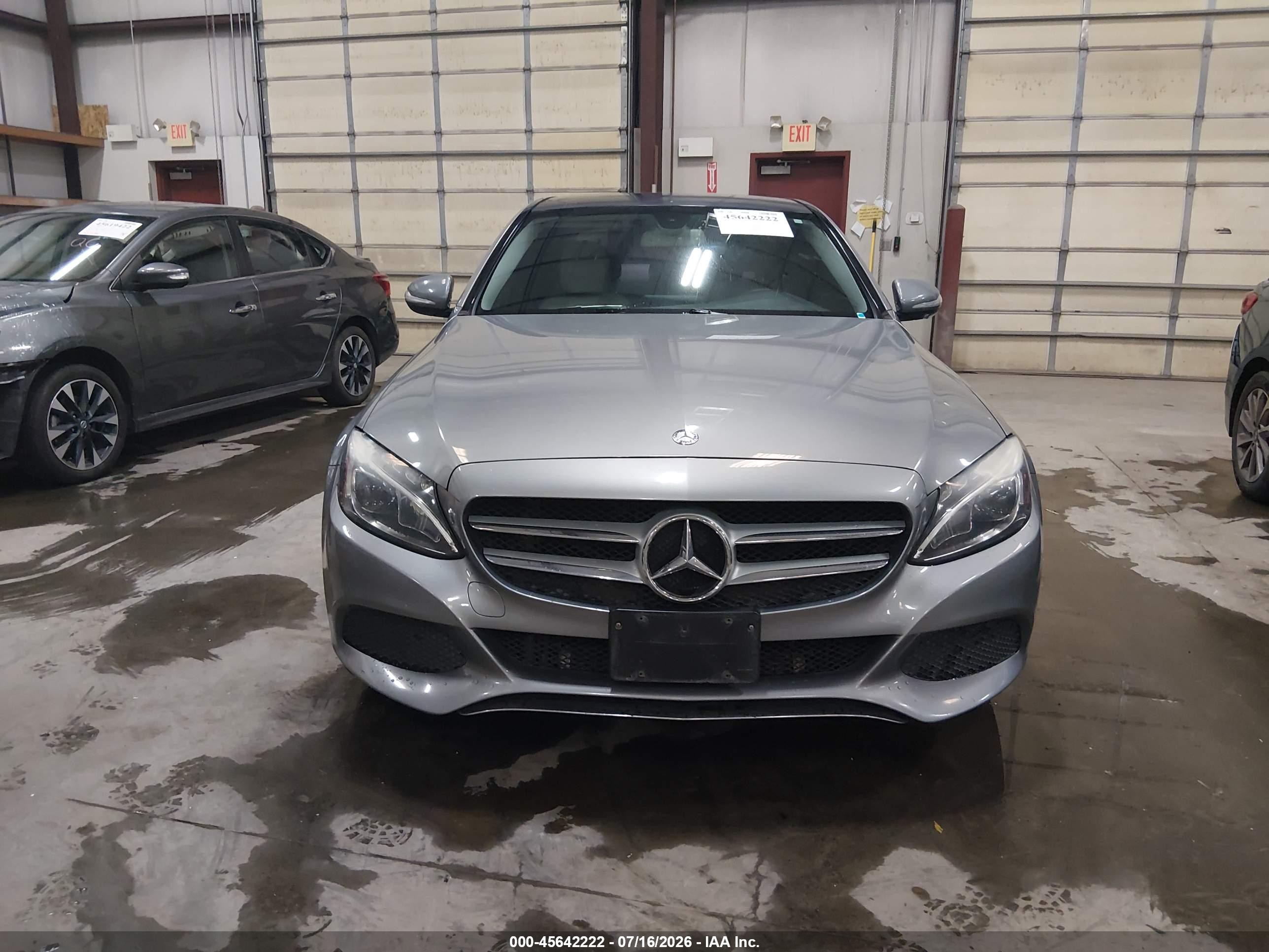2015 Mercedes-benz C 300 4matic Silver vin: 55SWF4KB3FU006964