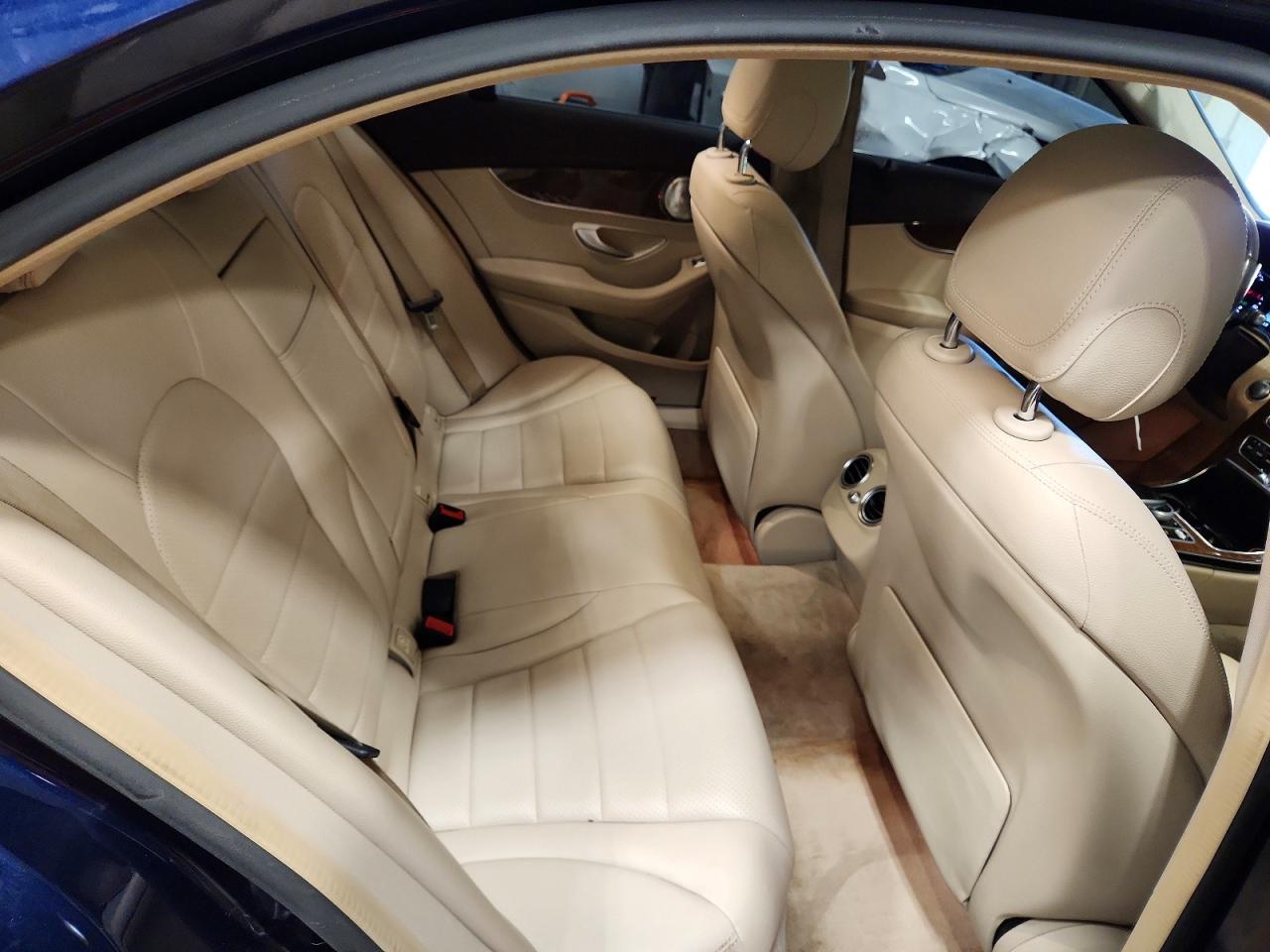2015 Mercedes-benz C 300 4matic Blue vin: 55SWF4KB3FU008052