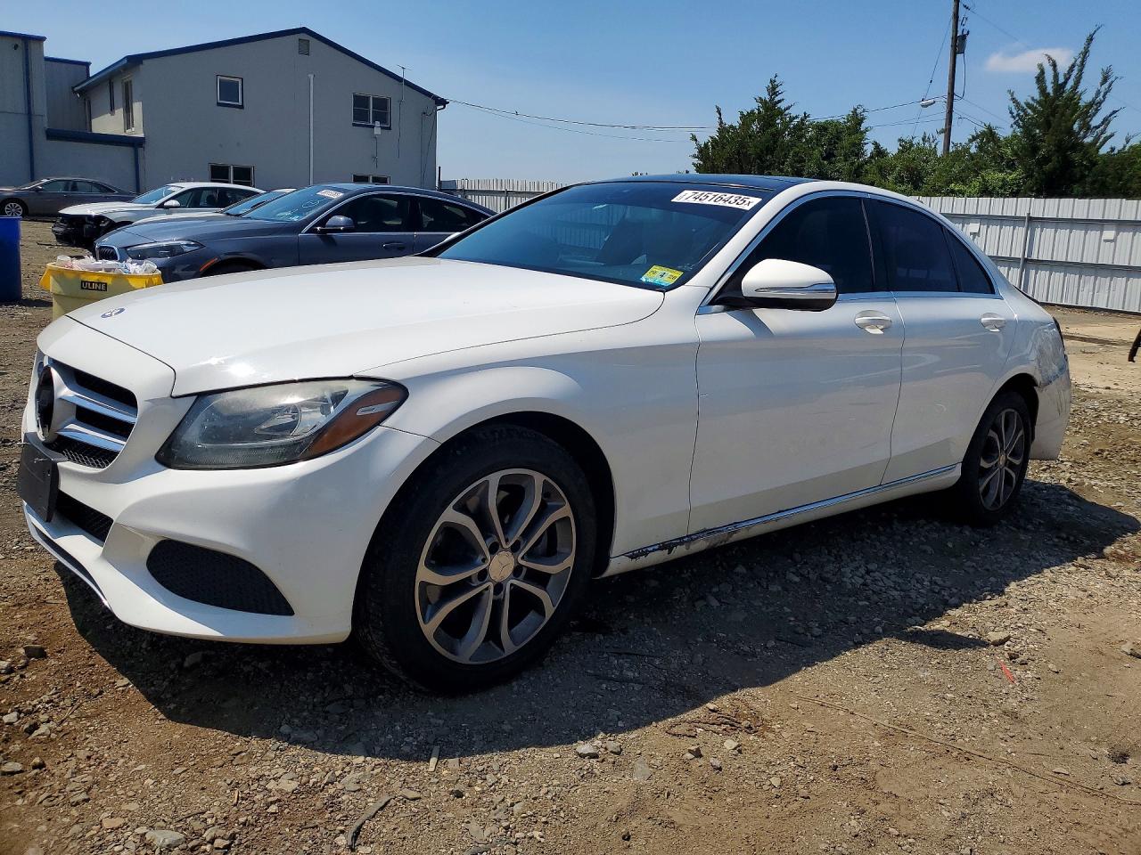 2015 Mercedes-benz C 300 4matic White vin: 55SWF4KB3FU010531