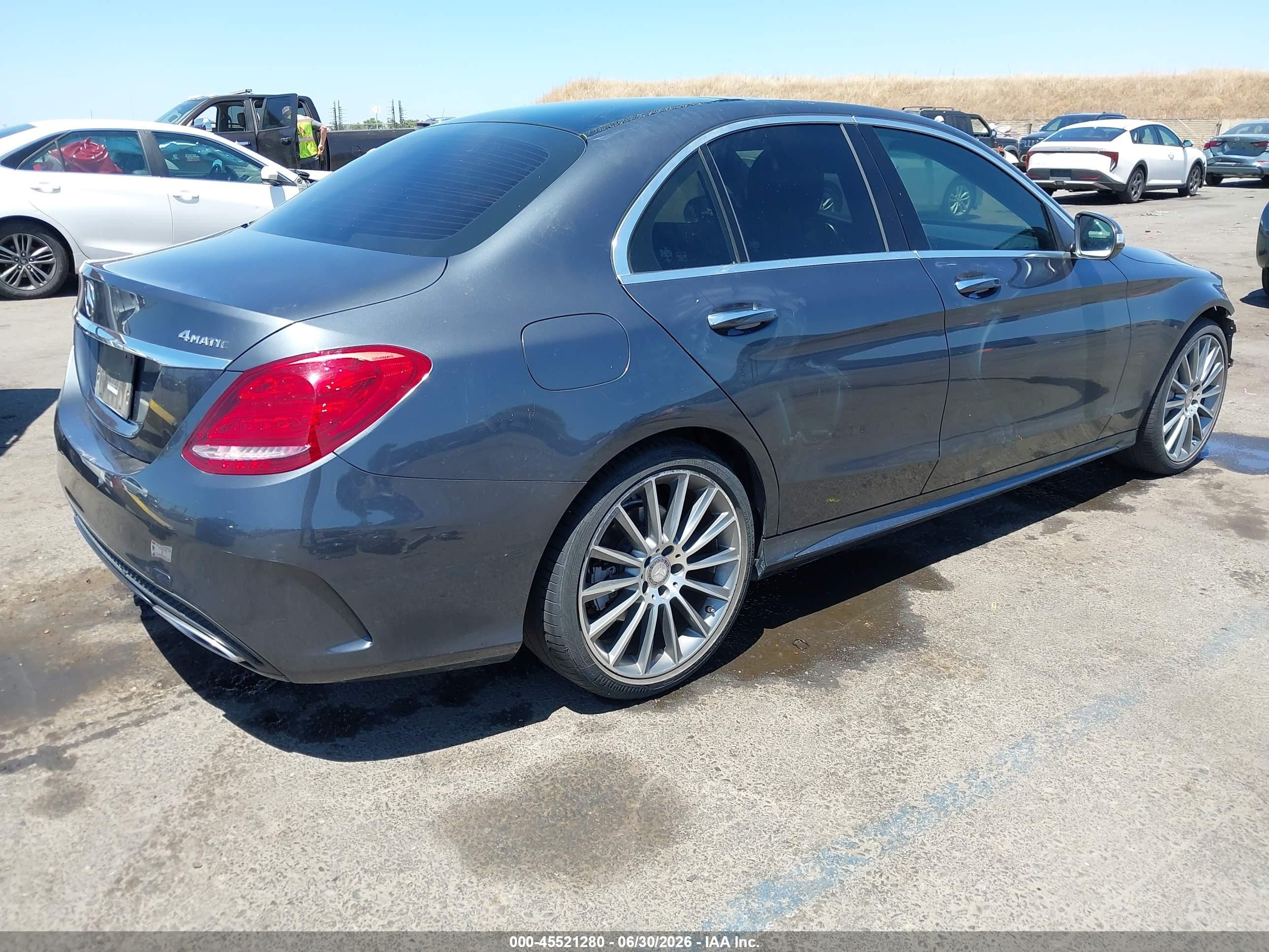 2015 Mercedes-benz C 300 Sport 4matic Gray vin: 55SWF4KB3FU021996