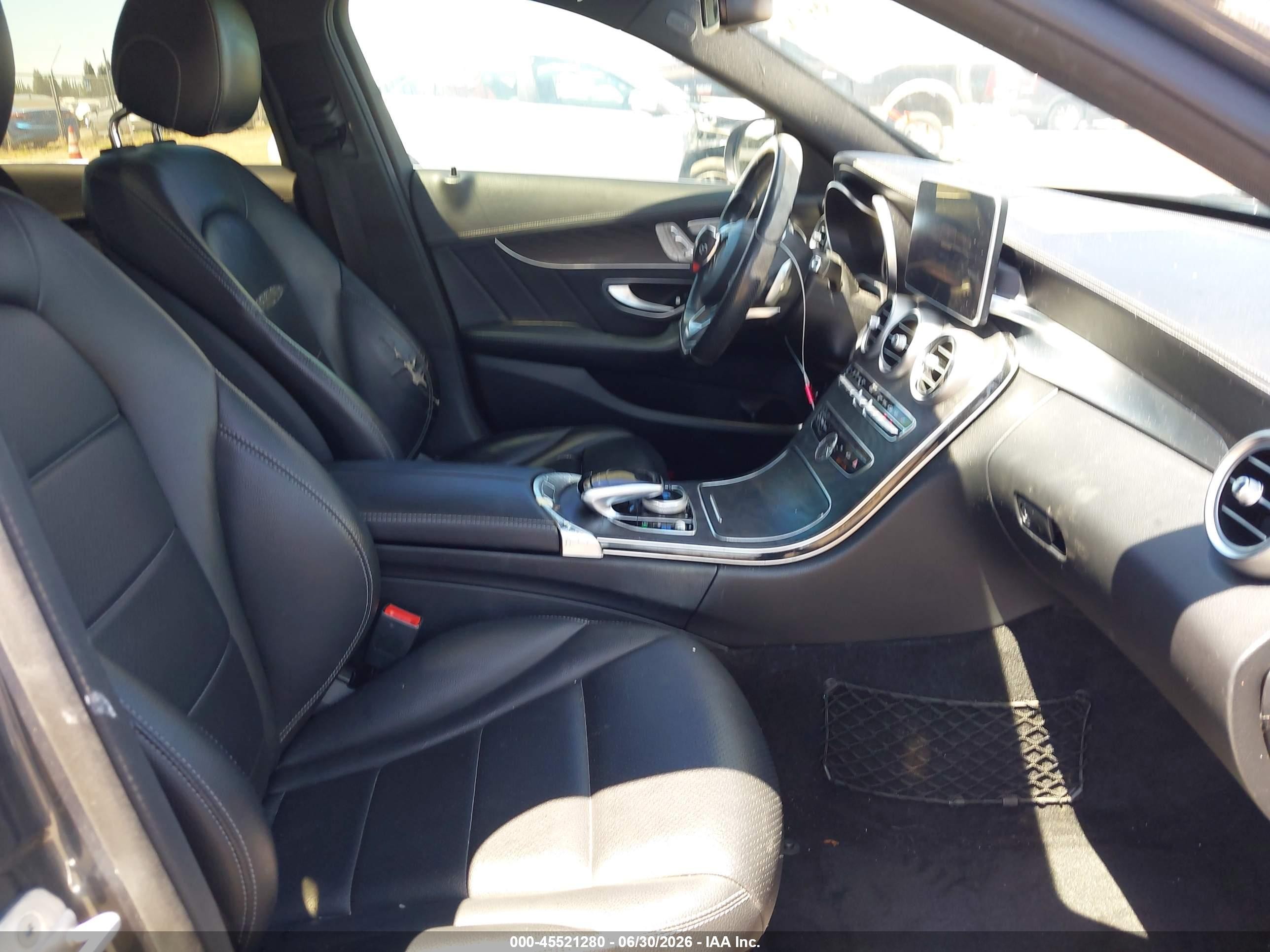 2015 Mercedes-benz C 300 Sport 4matic Gray vin: 55SWF4KB3FU021996