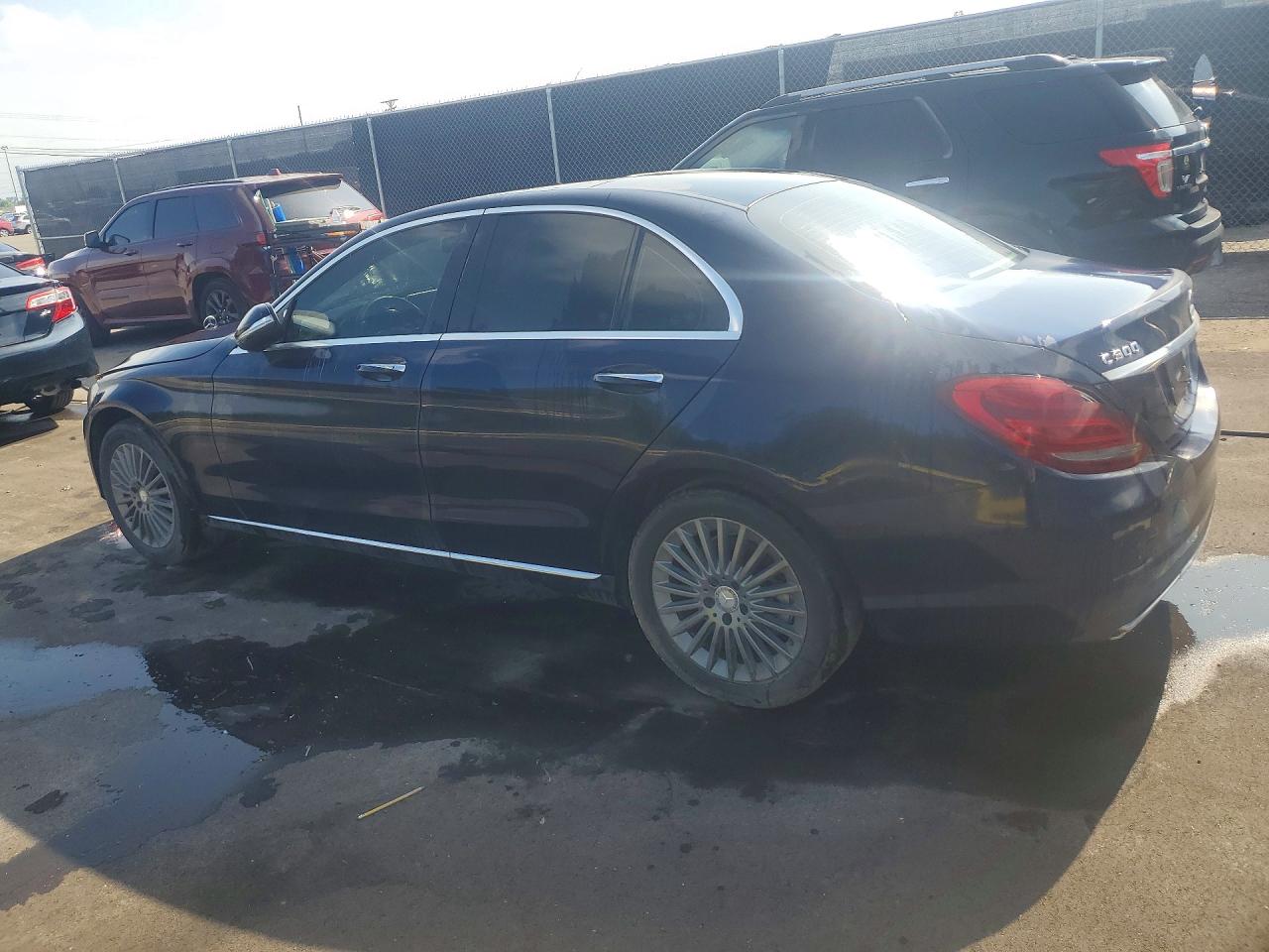2015 Mercedes-benz C 300 4matic Blue vin: 55SWF4KB3FU034604
