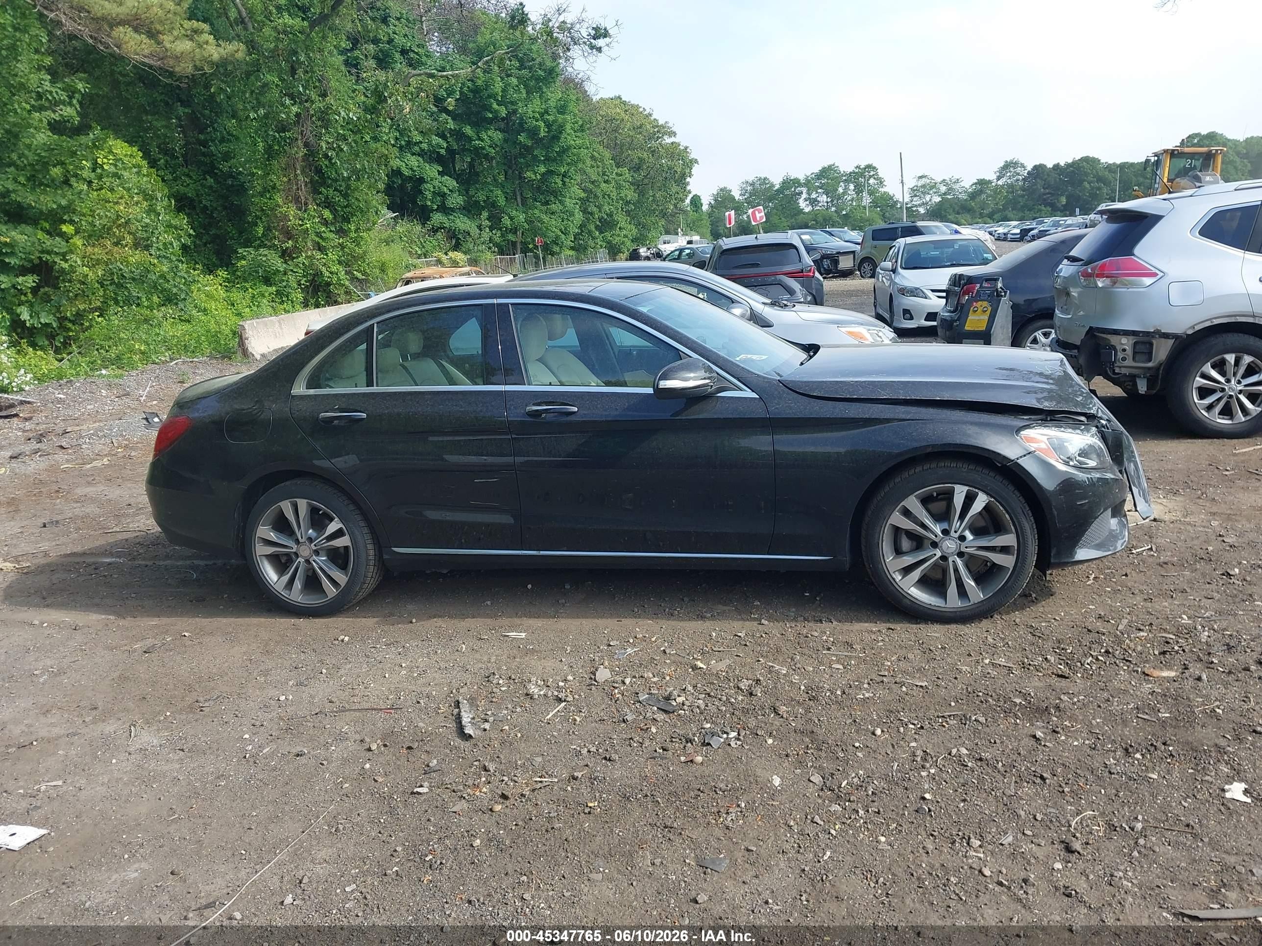 2015 Mercedes-benz C 300 4matic Black vin: 55SWF4KB3FU058966