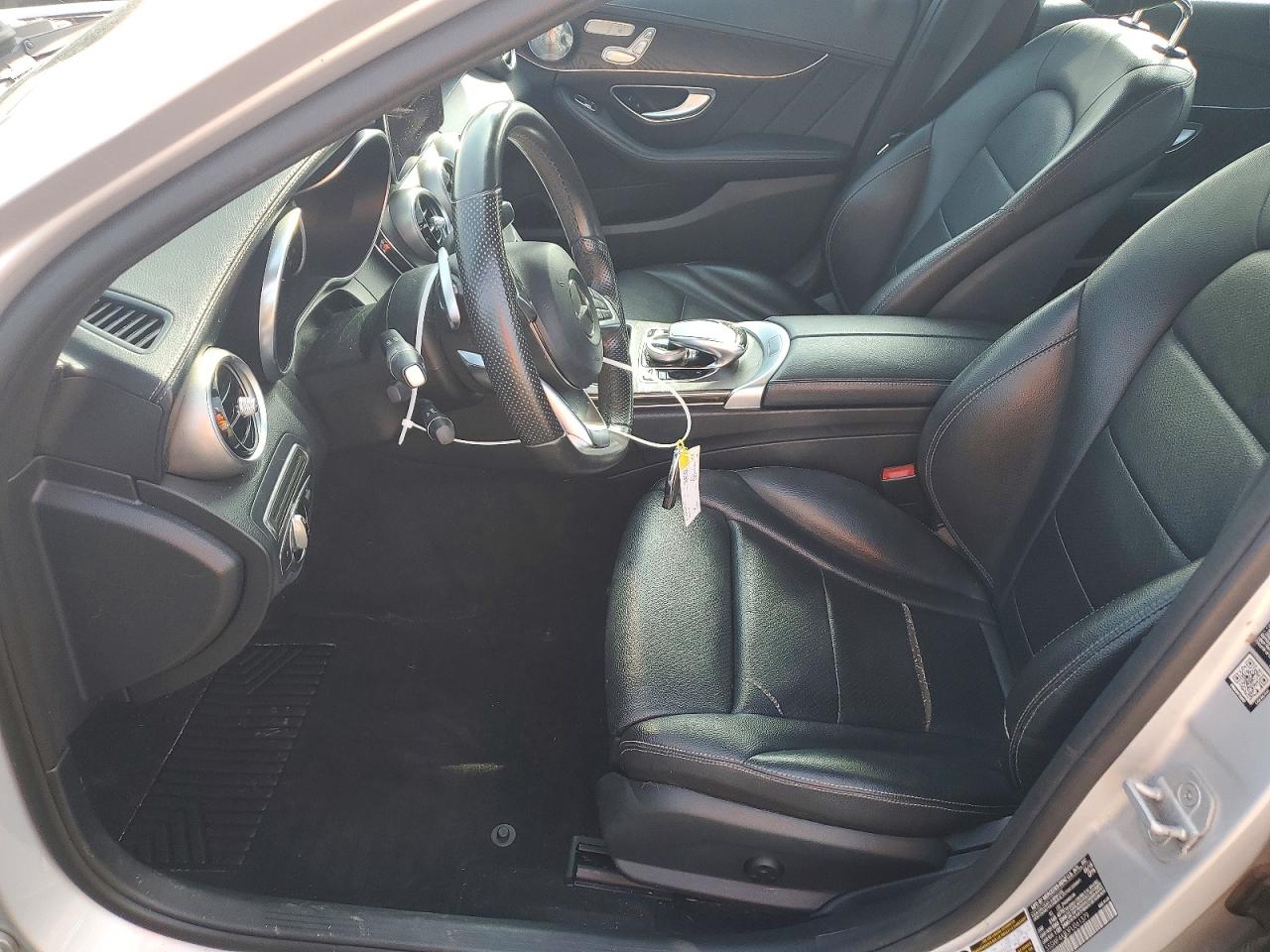2015 Mercedes-benz C 300 4matic Silver vin: 55SWF4KB3FU061379
