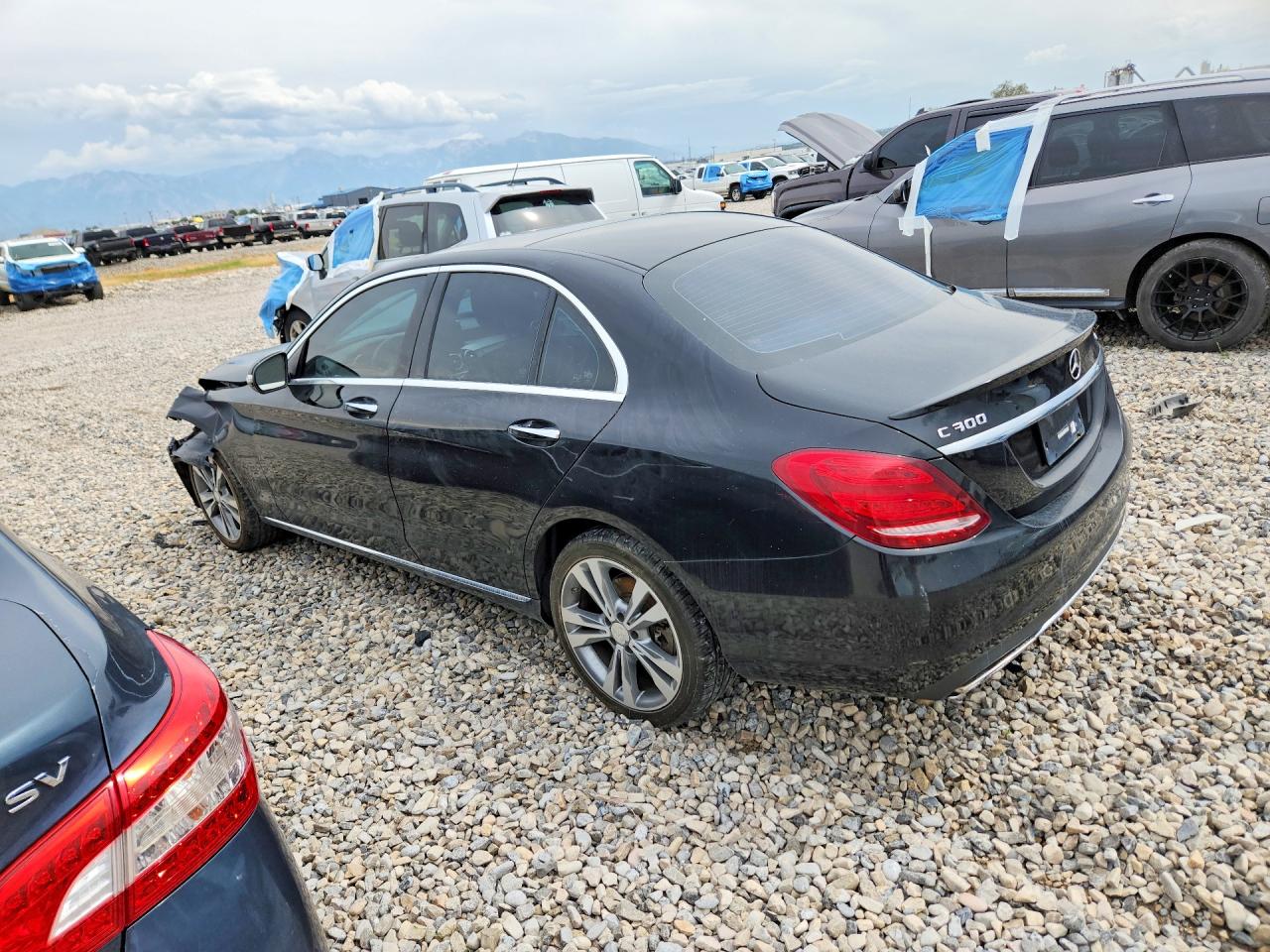 2015 Mercedes-benz C 300 4matic Black vin: 55SWF4KB3FU070129