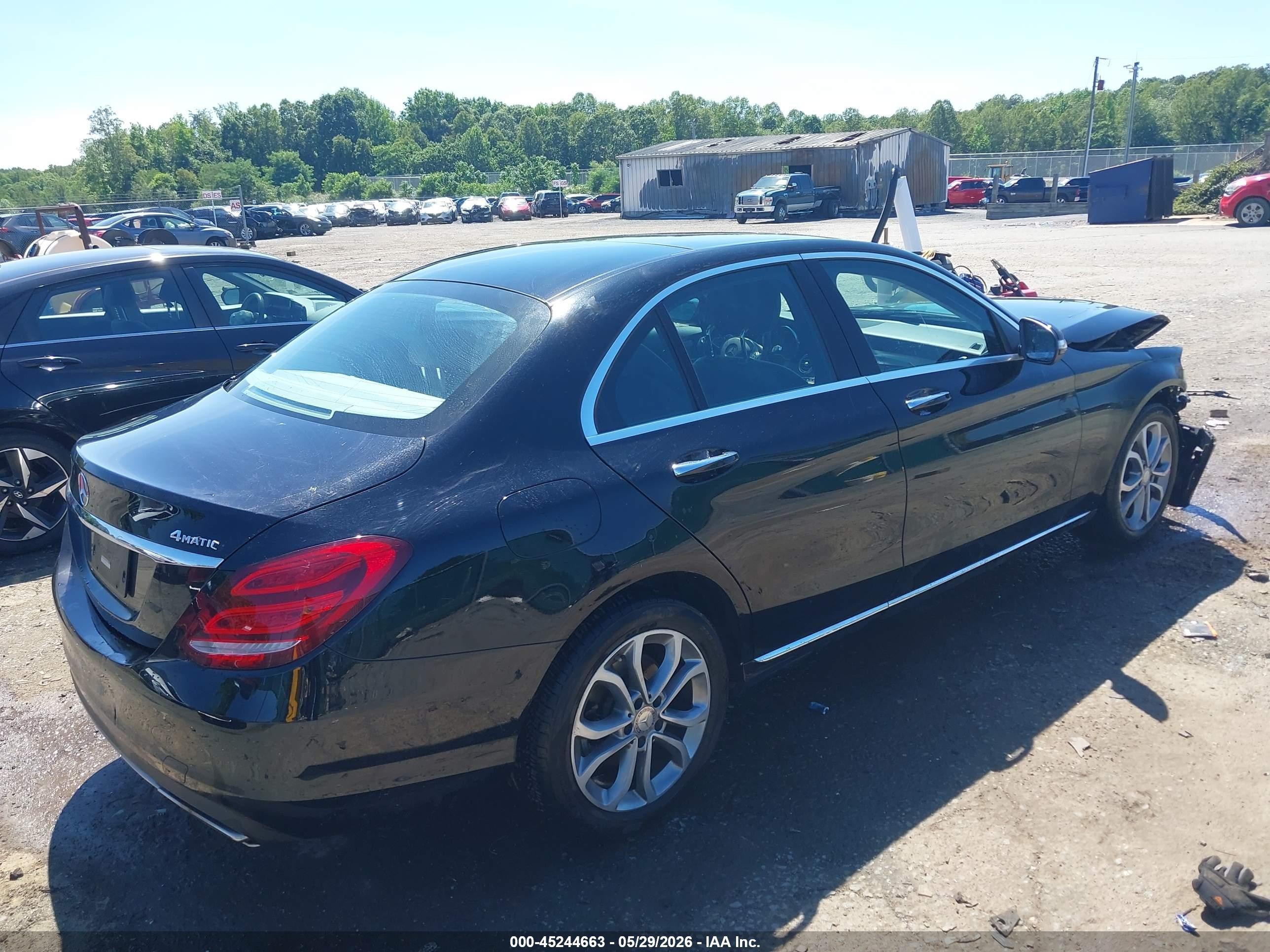 2015 Mercedes-benz C 300 4matic Black vin: 55SWF4KB3FU081129