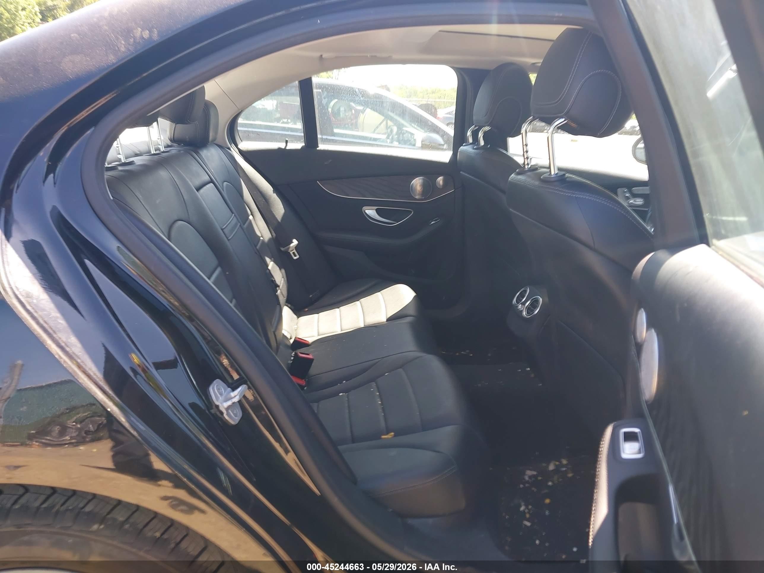 2015 Mercedes-benz C 300 4matic Black vin: 55SWF4KB3FU081129