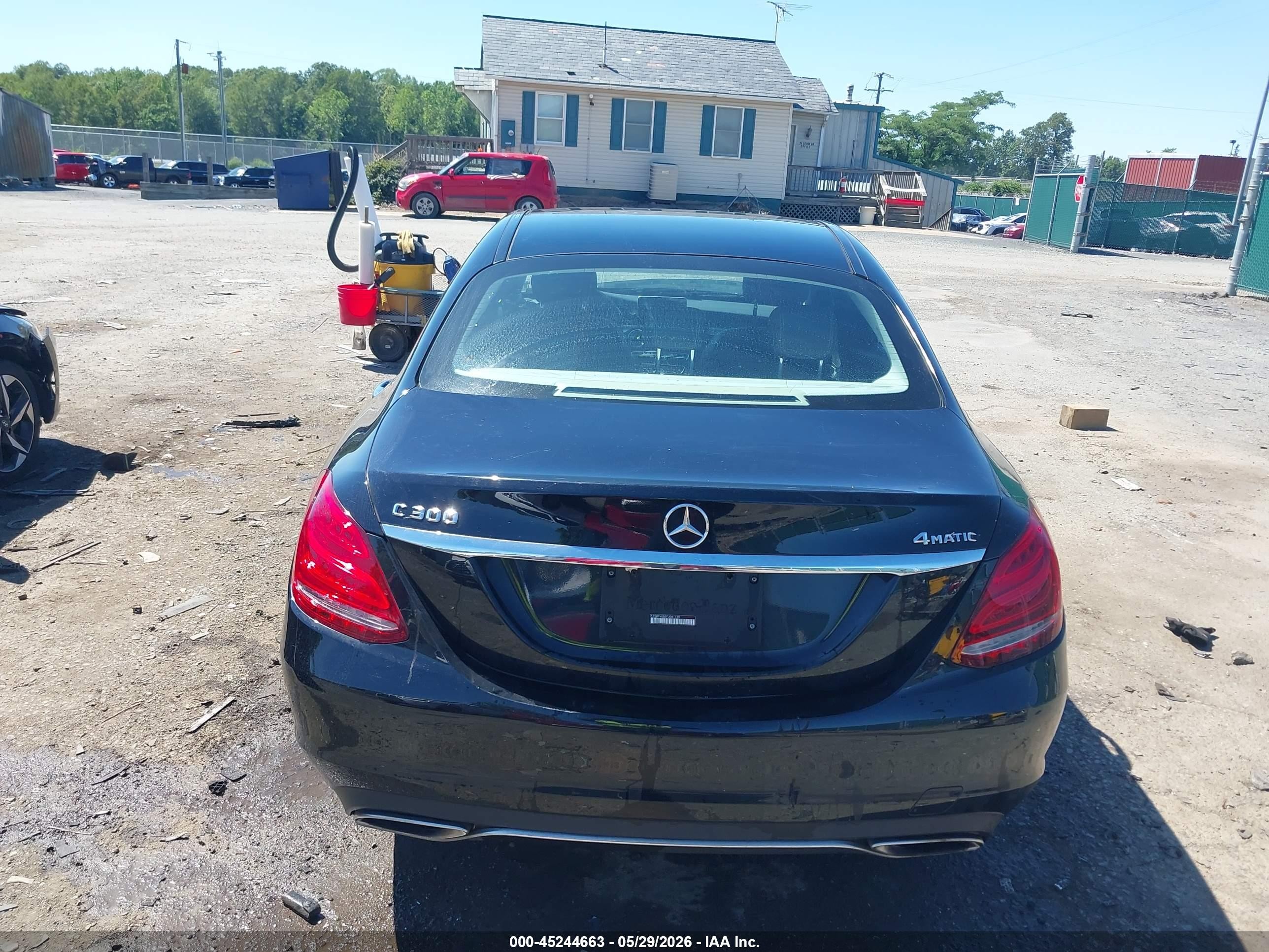2015 Mercedes-benz C 300 4matic Black vin: 55SWF4KB3FU081129