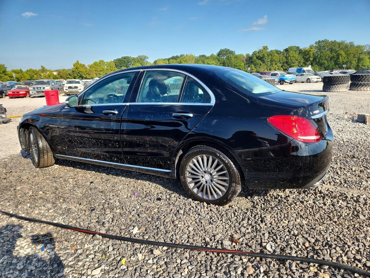 2015 Mercedes-benz C 300 4matic Черный vin: 55SWF4KB3FU081356