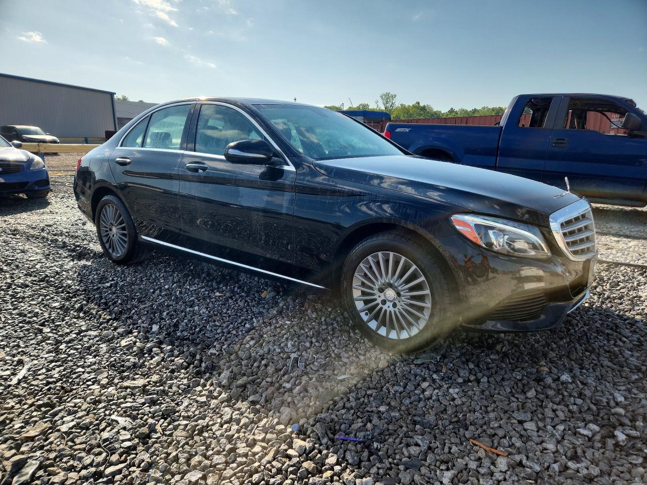 2015 Mercedes-benz C 300 4matic Черный vin: 55SWF4KB3FU081356