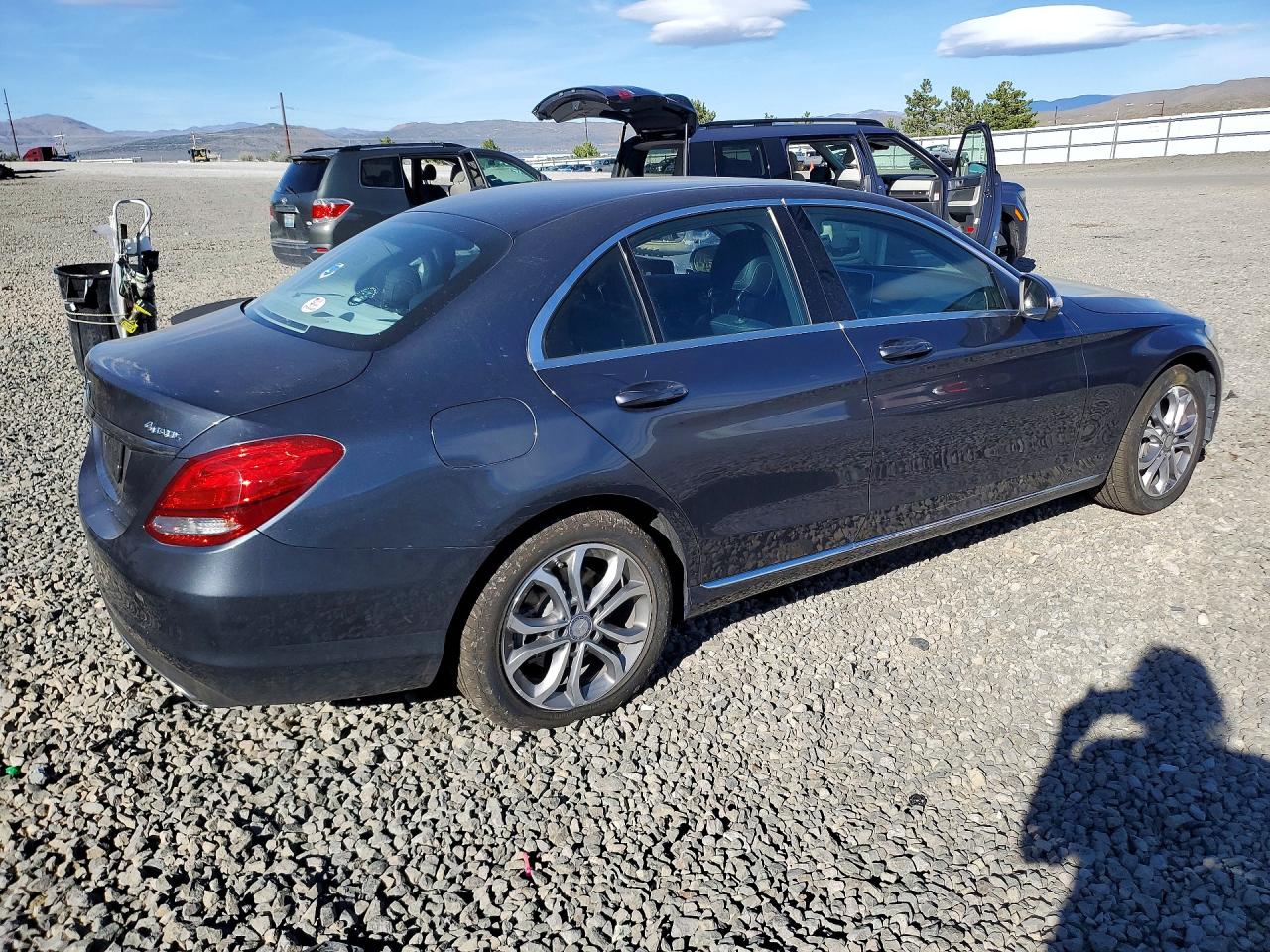 2015 Mercedes-benz C 300 4matic Charcoal vin: 55SWF4KB3FU088131