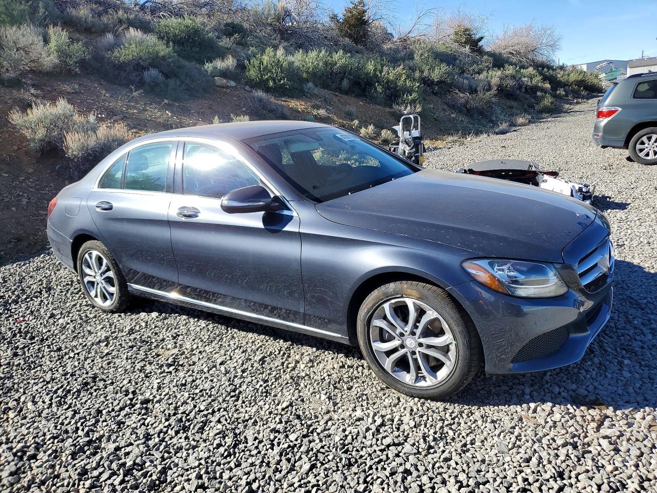 2015 Mercedes-benz C 300 4matic Charcoal vin: 55SWF4KB3FU088131