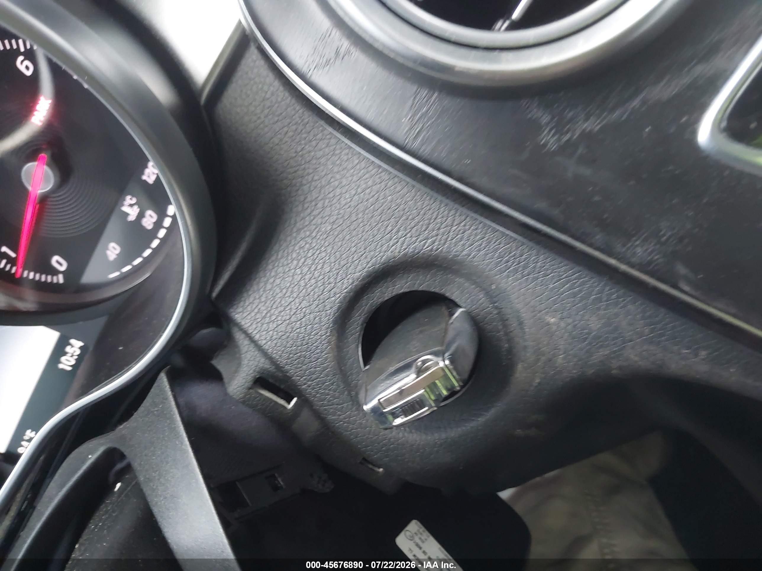2015 Mercedes-benz C 300 4matic Gray vin: 55SWF4KB3FU091224