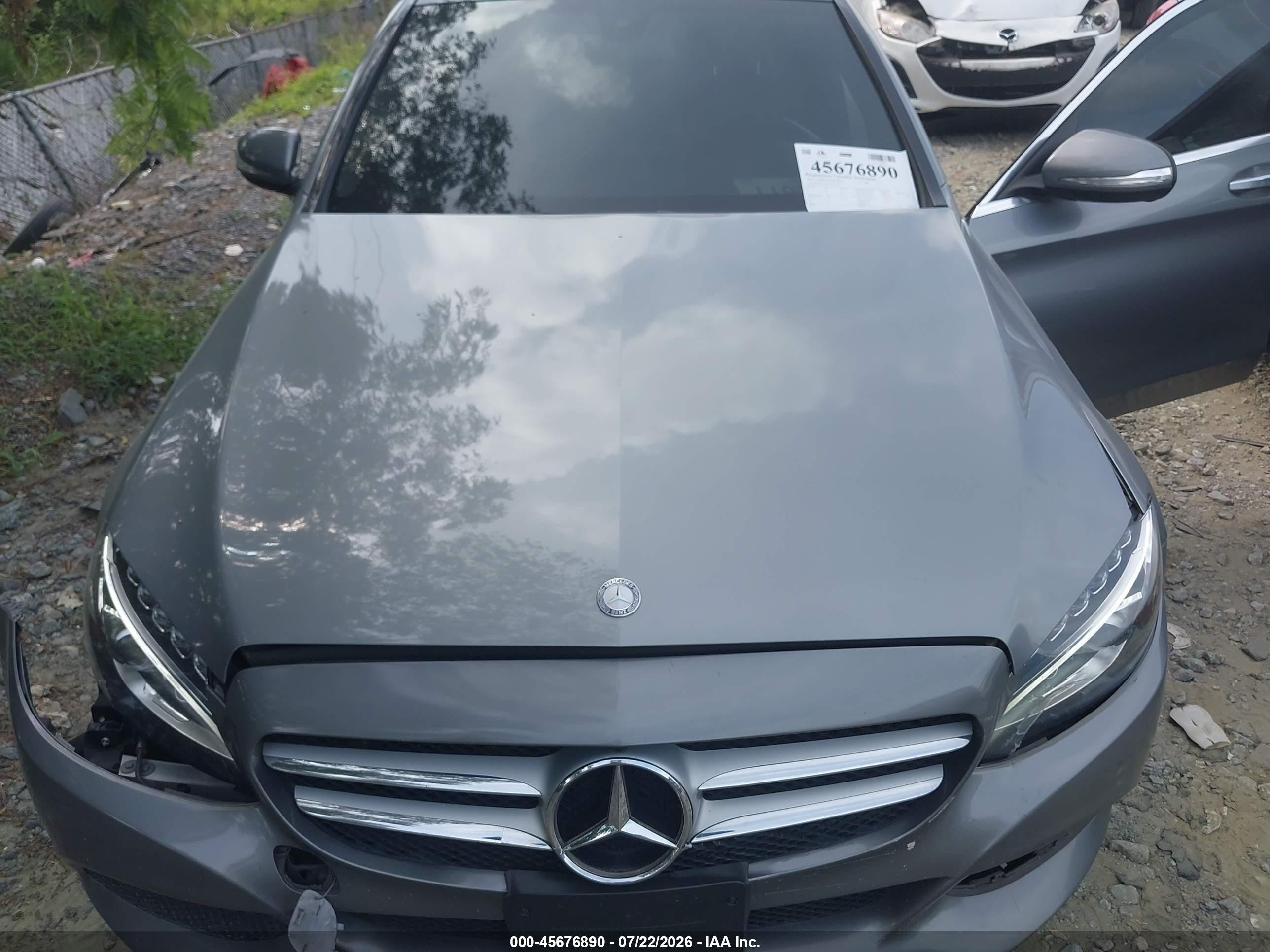 2015 Mercedes-benz C 300 4matic Gray vin: 55SWF4KB3FU091224