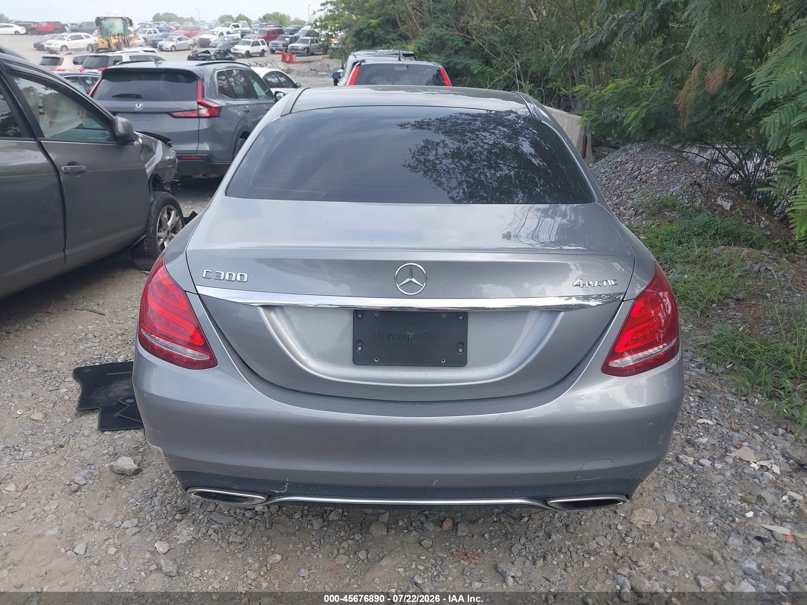2015 Mercedes-benz C 300 4matic Gray vin: 55SWF4KB3FU091224