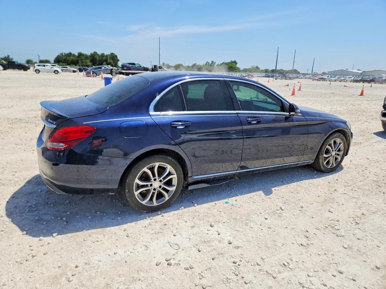 2016 Mercedes-benz C 300 4matic Blue vin: 55SWF4KB3GU137927