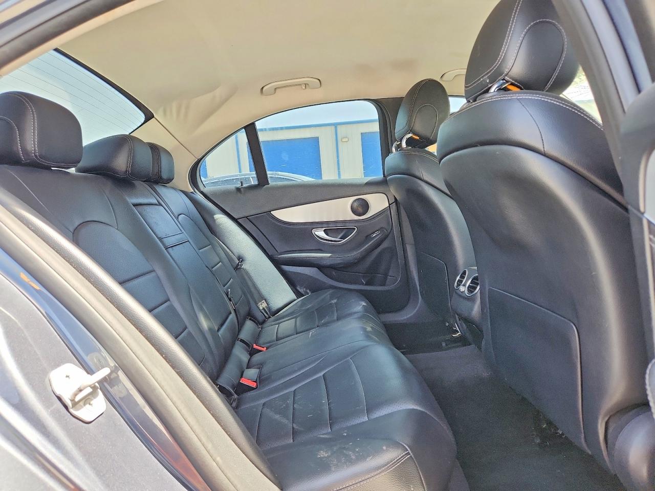 2015 Mercedes-benz C 300 4matic Gray vin: 55SWF4KB4FU020713