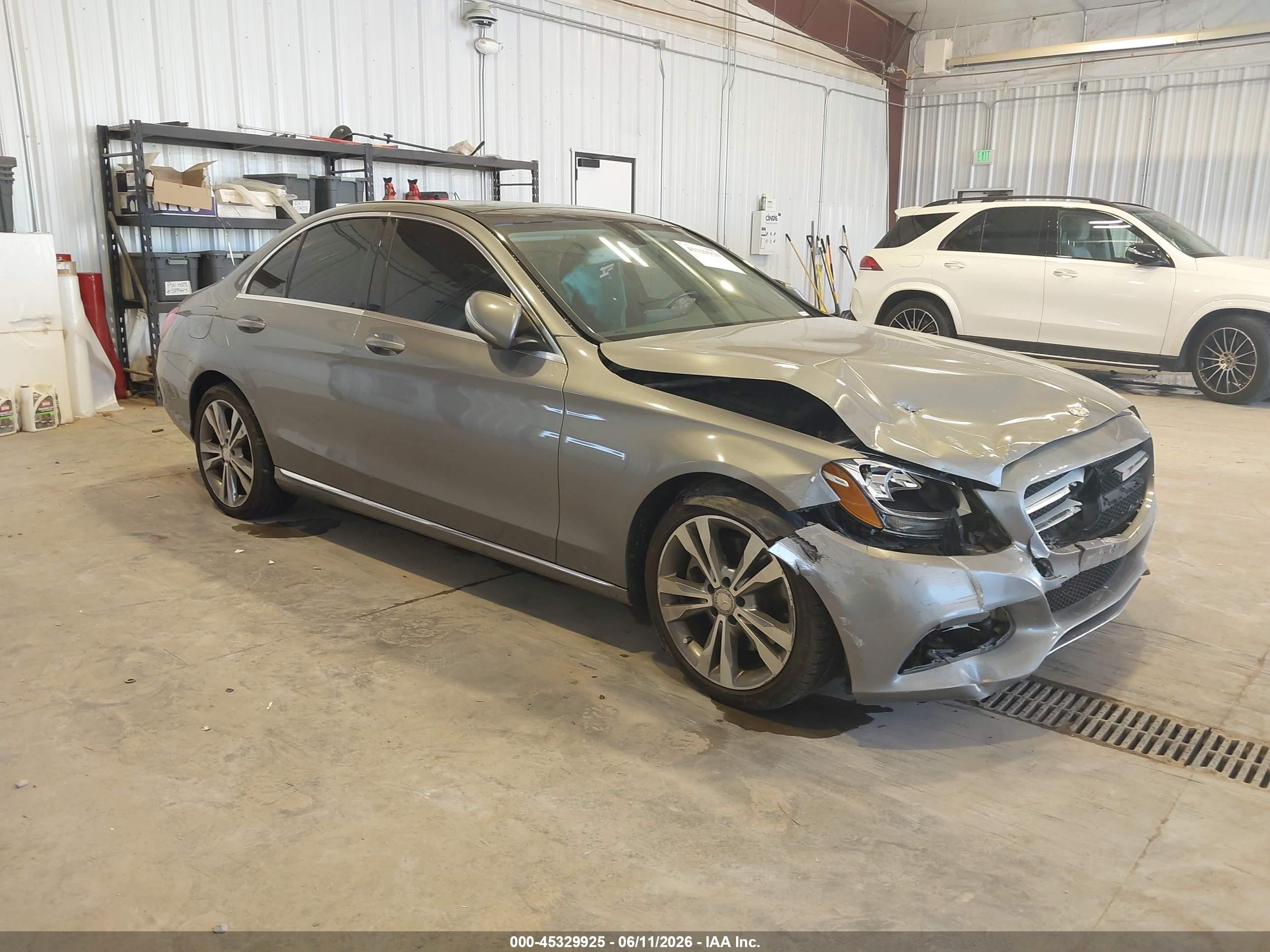 2015 Mercedes-benz C 300 4matic Gray vin: 55SWF4KB4FU020856