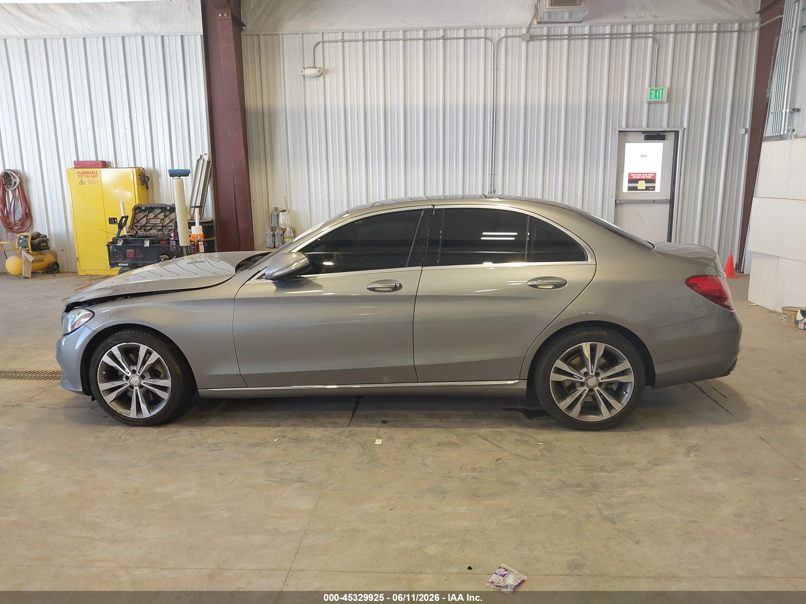2015 Mercedes-benz C 300 4matic Gray vin: 55SWF4KB4FU020856