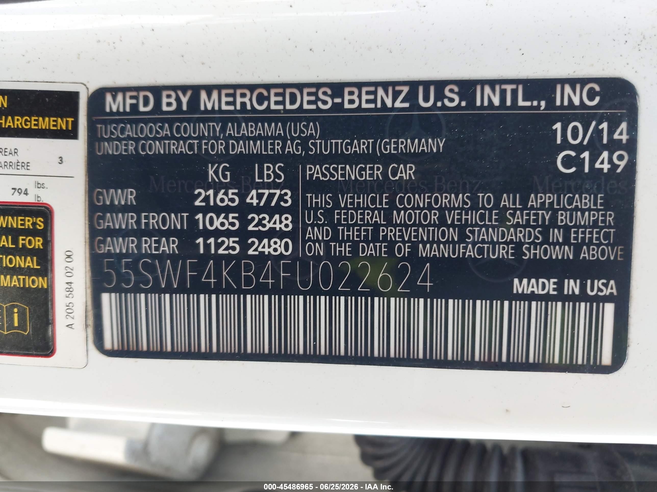 2015 Mercedes-benz C 300 4matic White vin: 55SWF4KB4FU022624