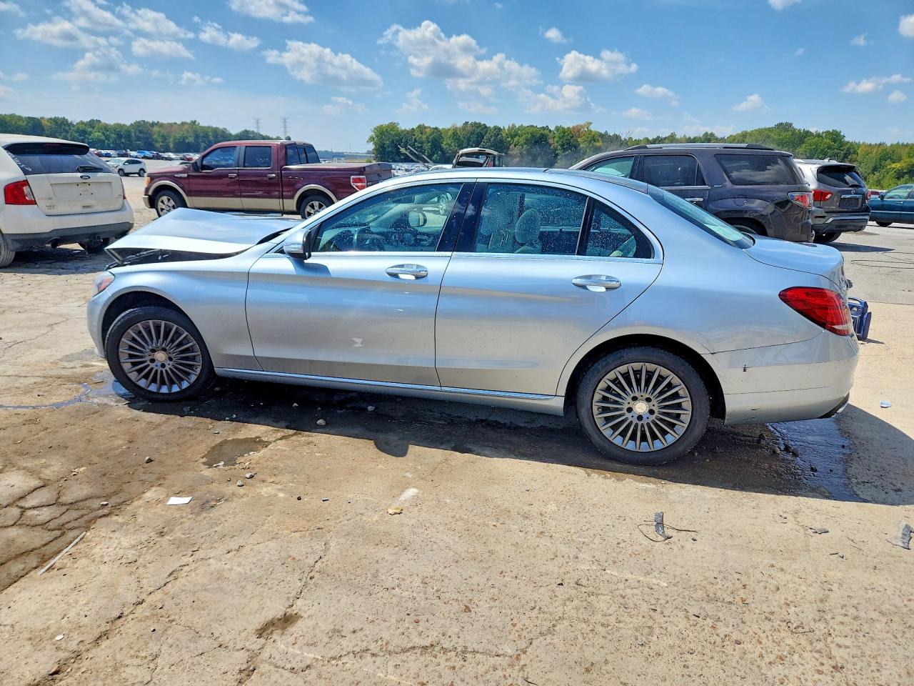 2015 Mercedes-benz C 300 4matic Silver vin: 55SWF4KB4FU022994