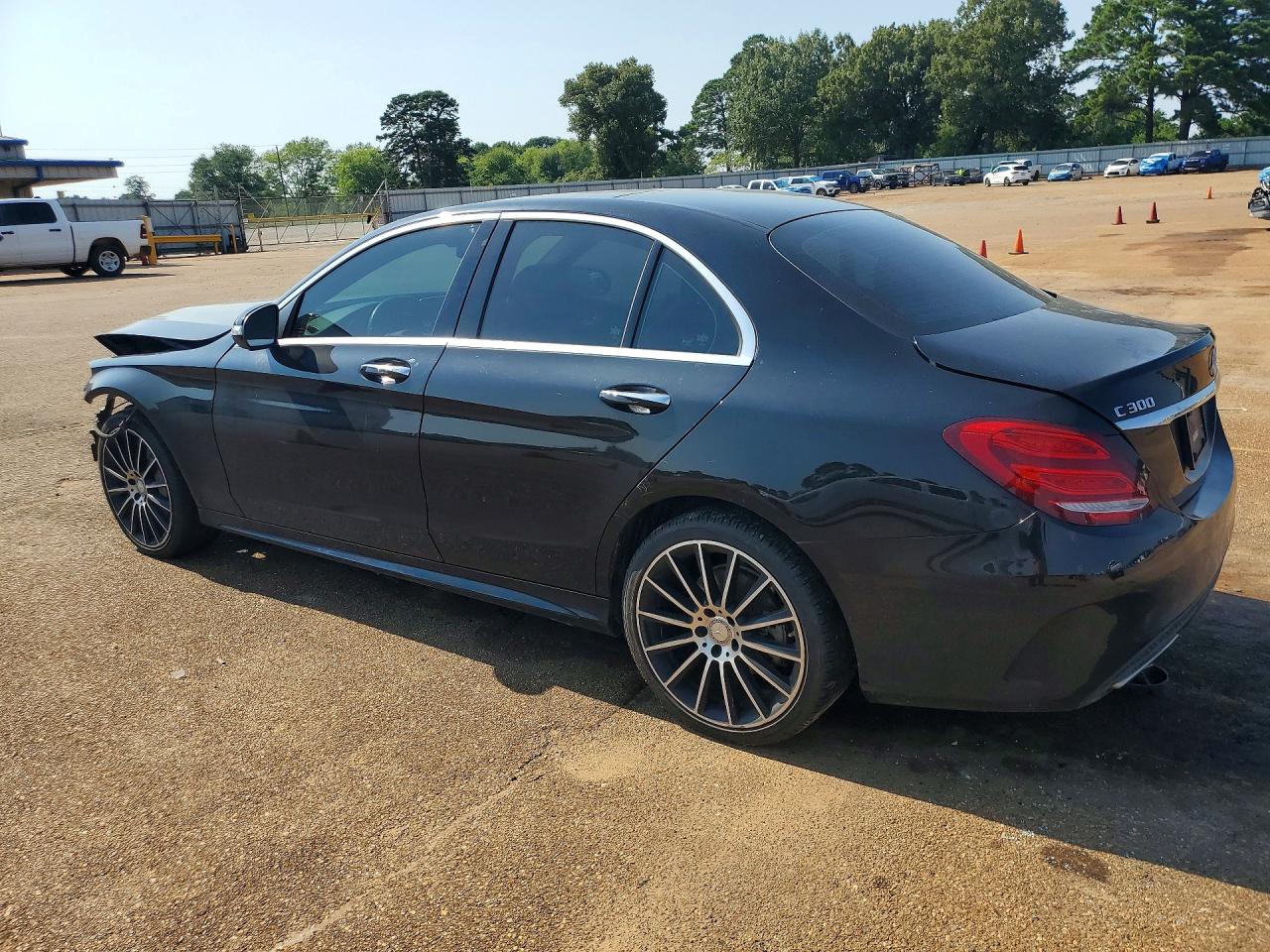 2015 Mercedes-benz C 300 4matic Black vin: 55SWF4KB4FU028469