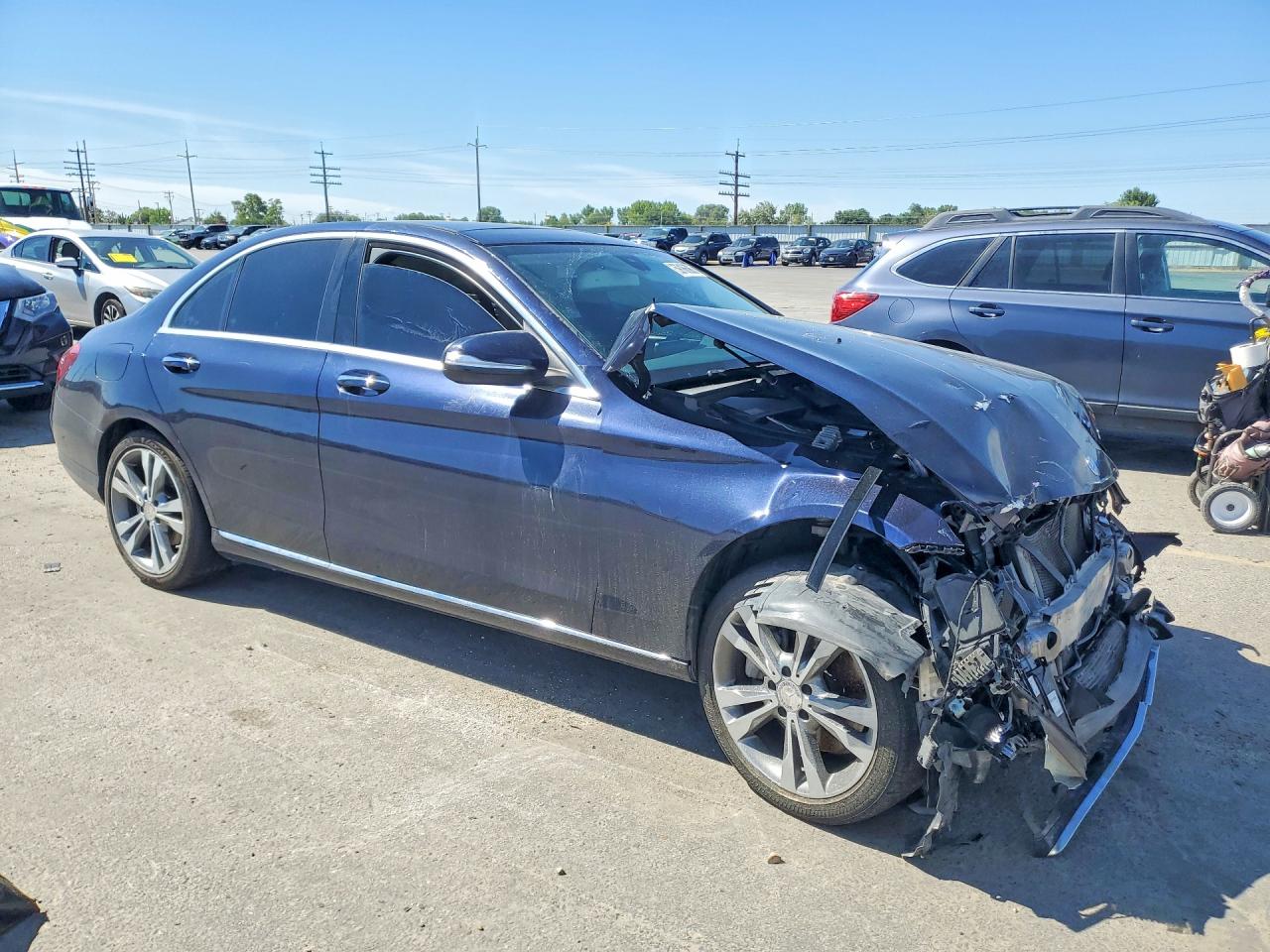 2015 Mercedes-benz C 300 4matic Blue vin: 55SWF4KB4FU029895