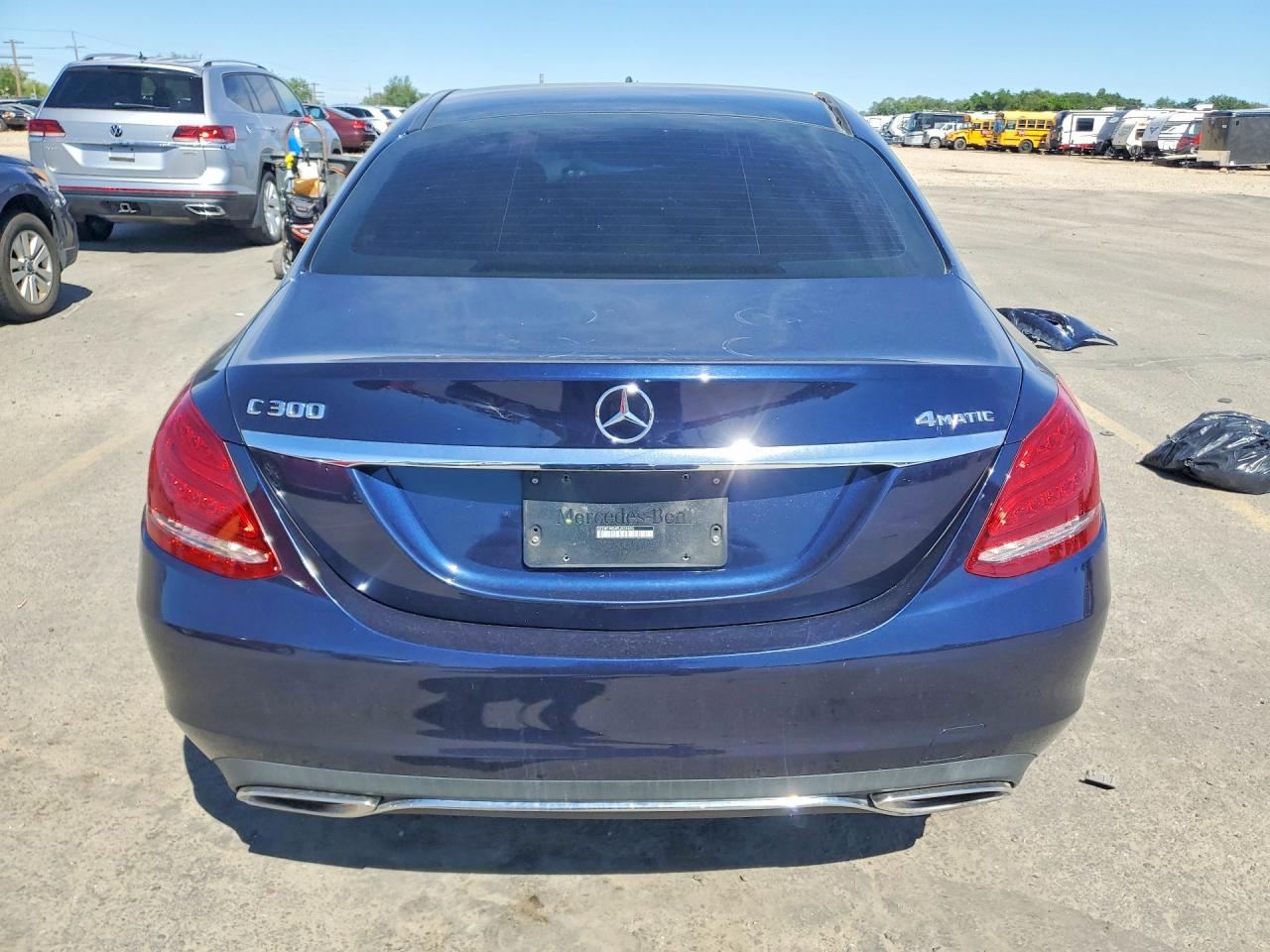 2015 Mercedes-benz C 300 4matic Blue vin: 55SWF4KB4FU029895
