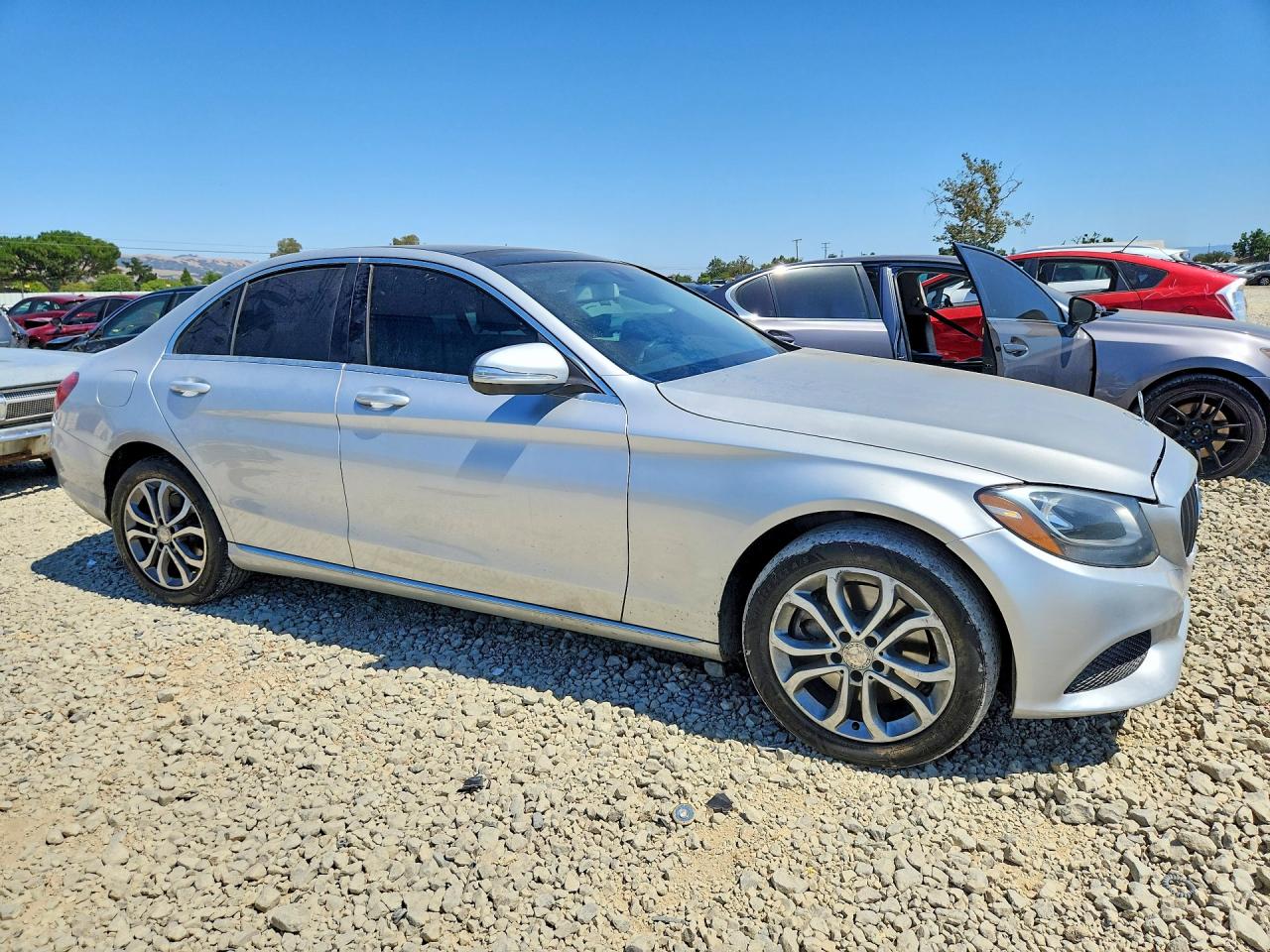 2015 Mercedes-benz C 300 4matic Silver vin: 55SWF4KB4FU030741