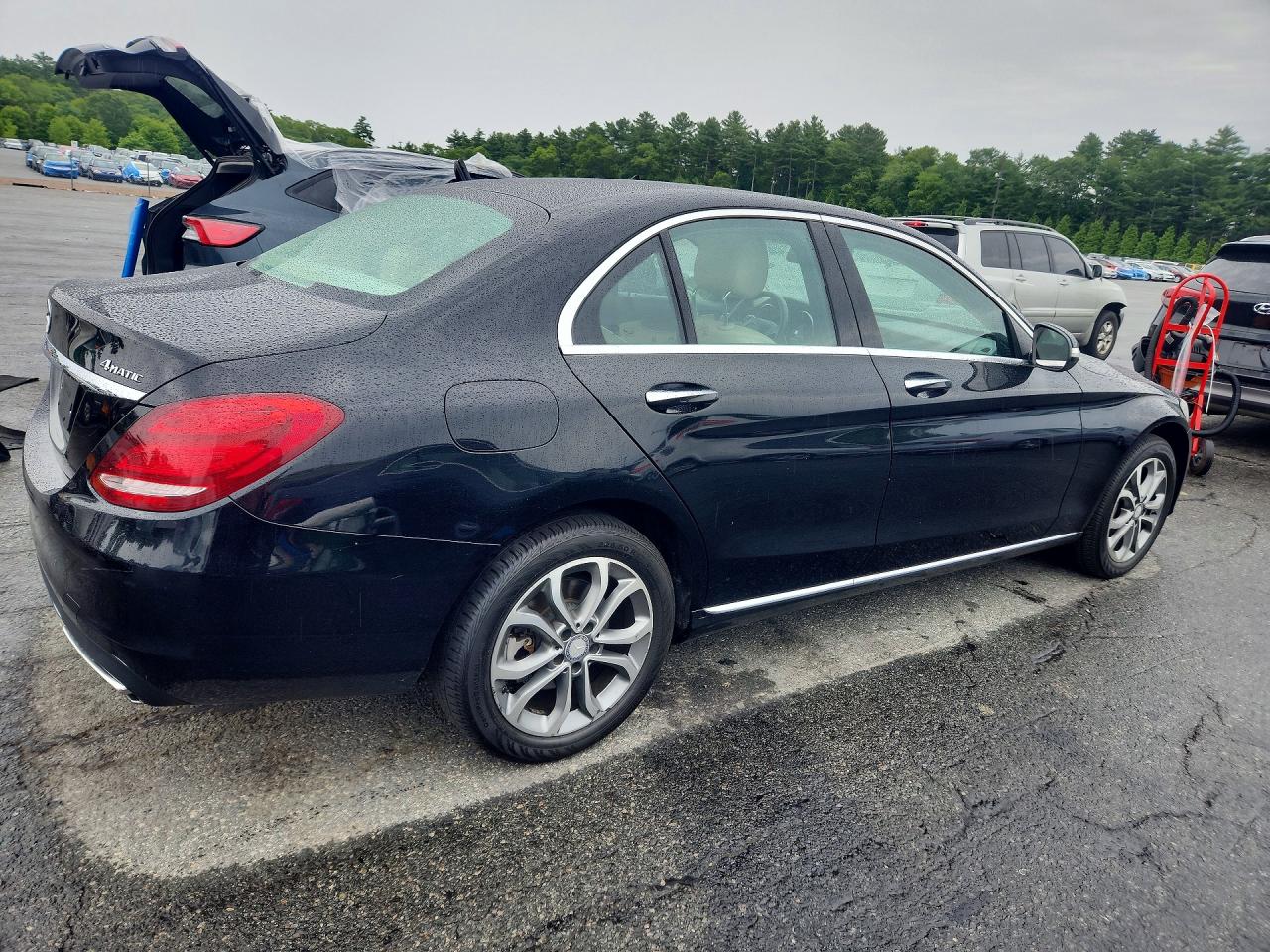 2015 Mercedes-benz C 300 4matic Black vin: 55SWF4KB4FU048902