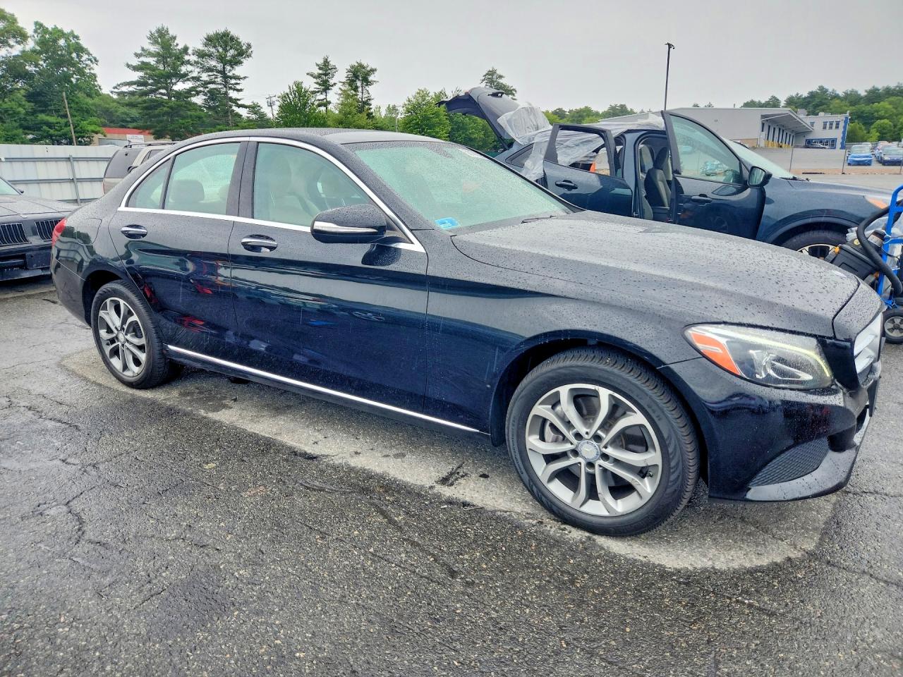 2015 Mercedes-benz C 300 4matic Black vin: 55SWF4KB4FU048902