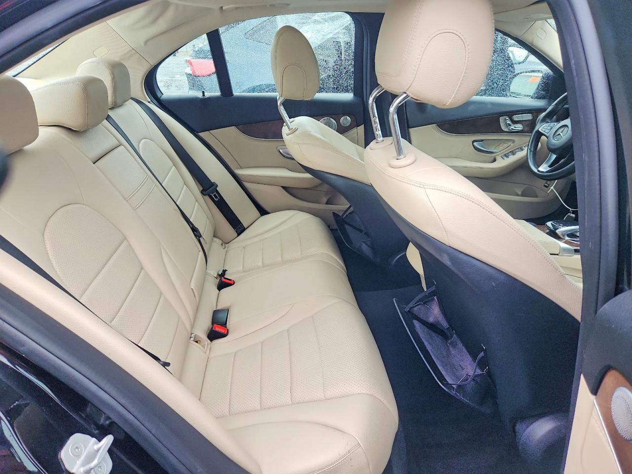 2015 Mercedes-benz C 300 4matic Black vin: 55SWF4KB4FU048902