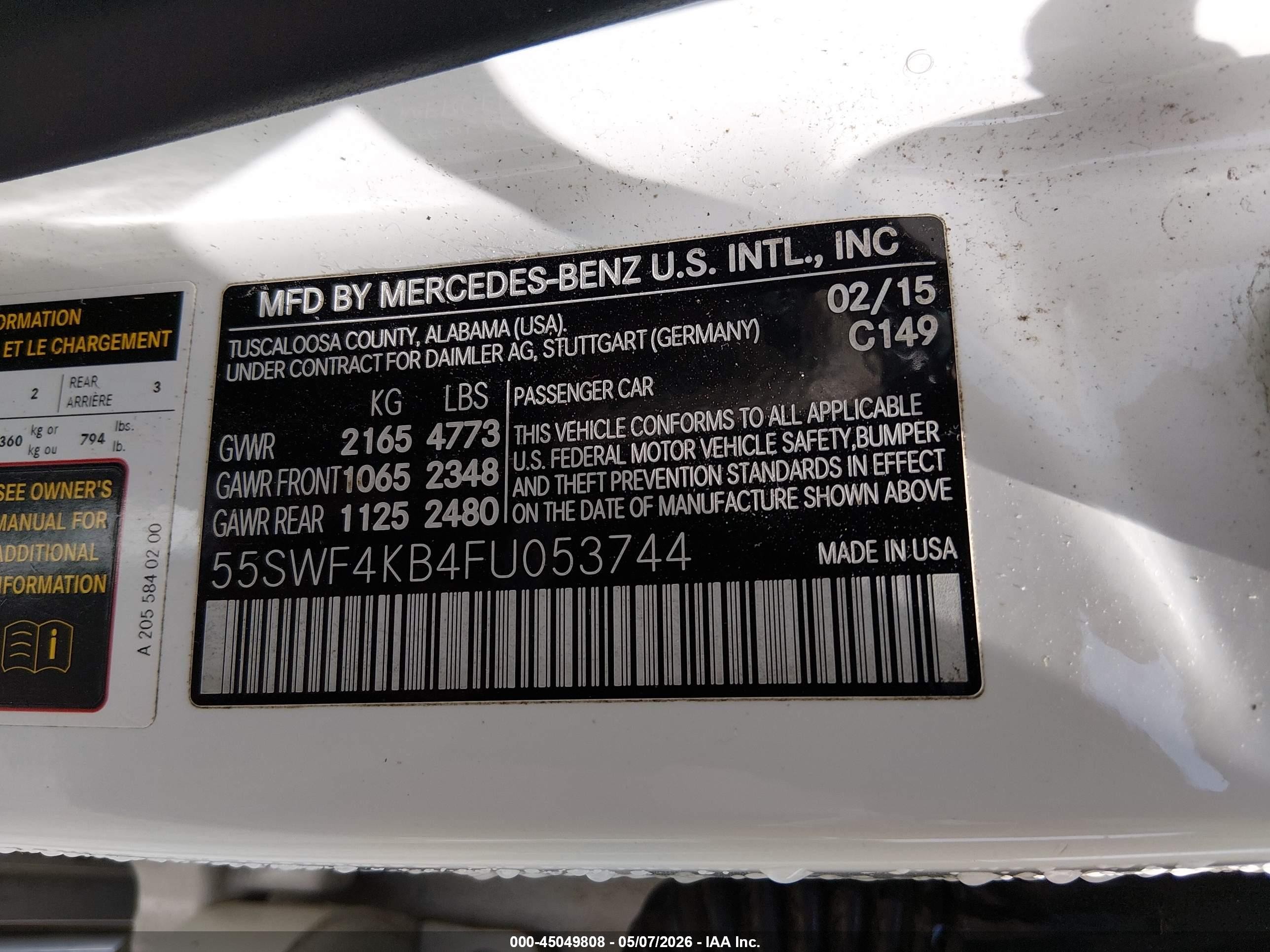 2015 Mercedes-benz C 300 4matic White vin: 55SWF4KB4FU053744